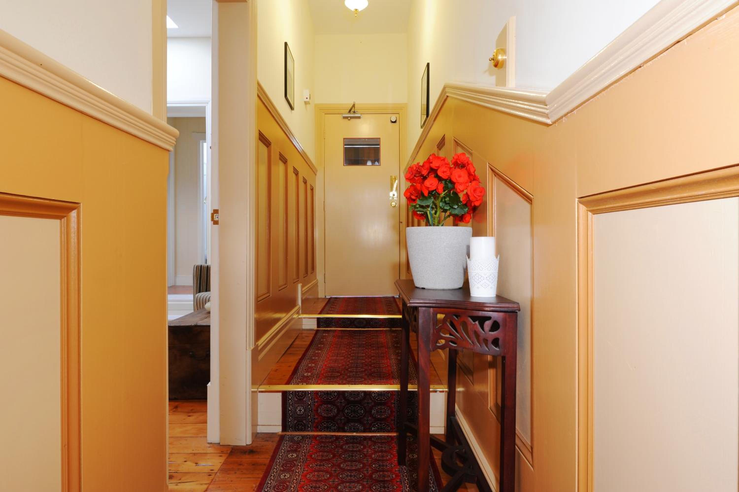 Spencer Suites Albany