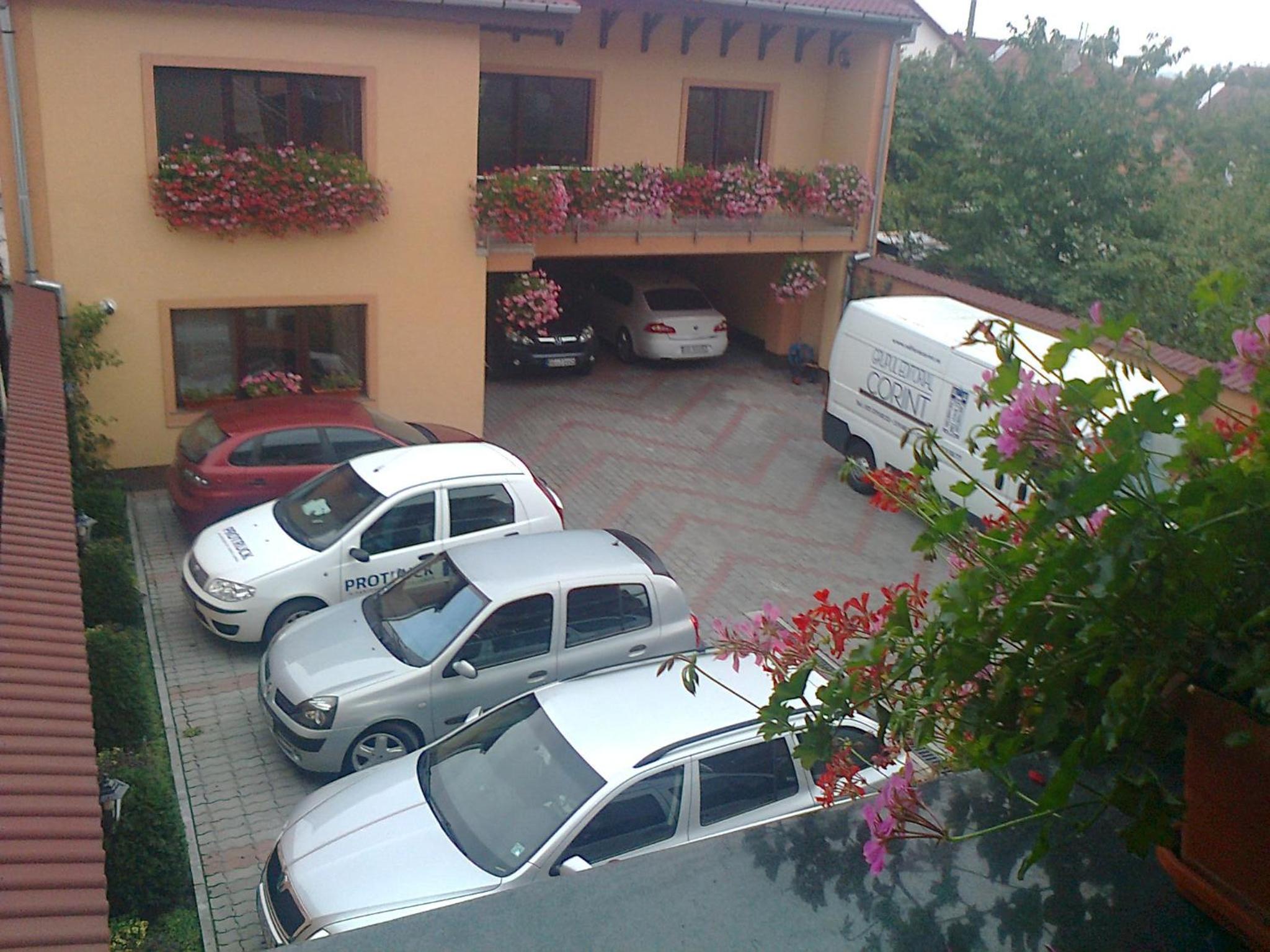 Photo 29