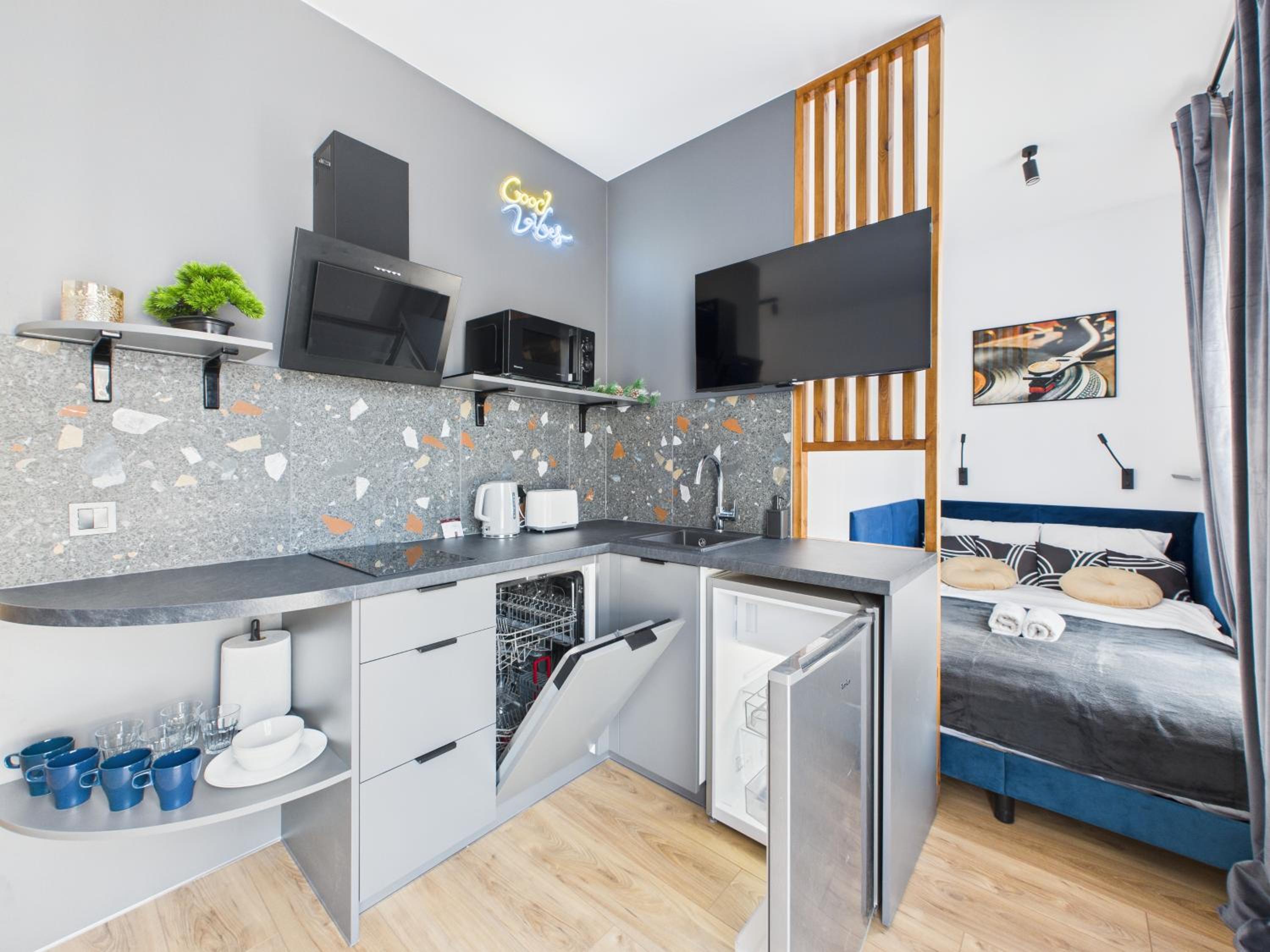 Marywilska 66A Comfort Studio by SuperApart with Parking