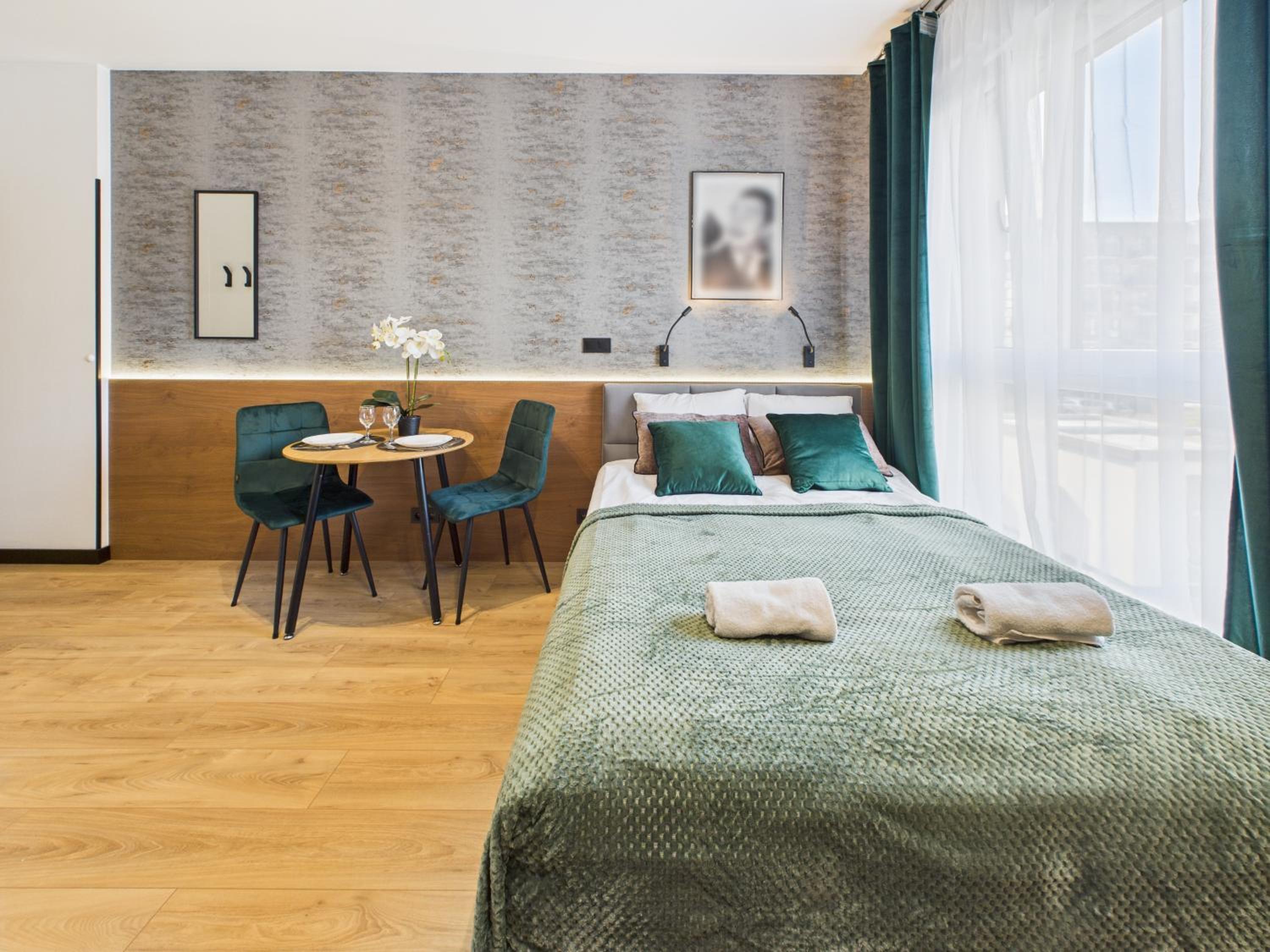 Marywilska 66A Comfort Studio by SuperApart with Parking