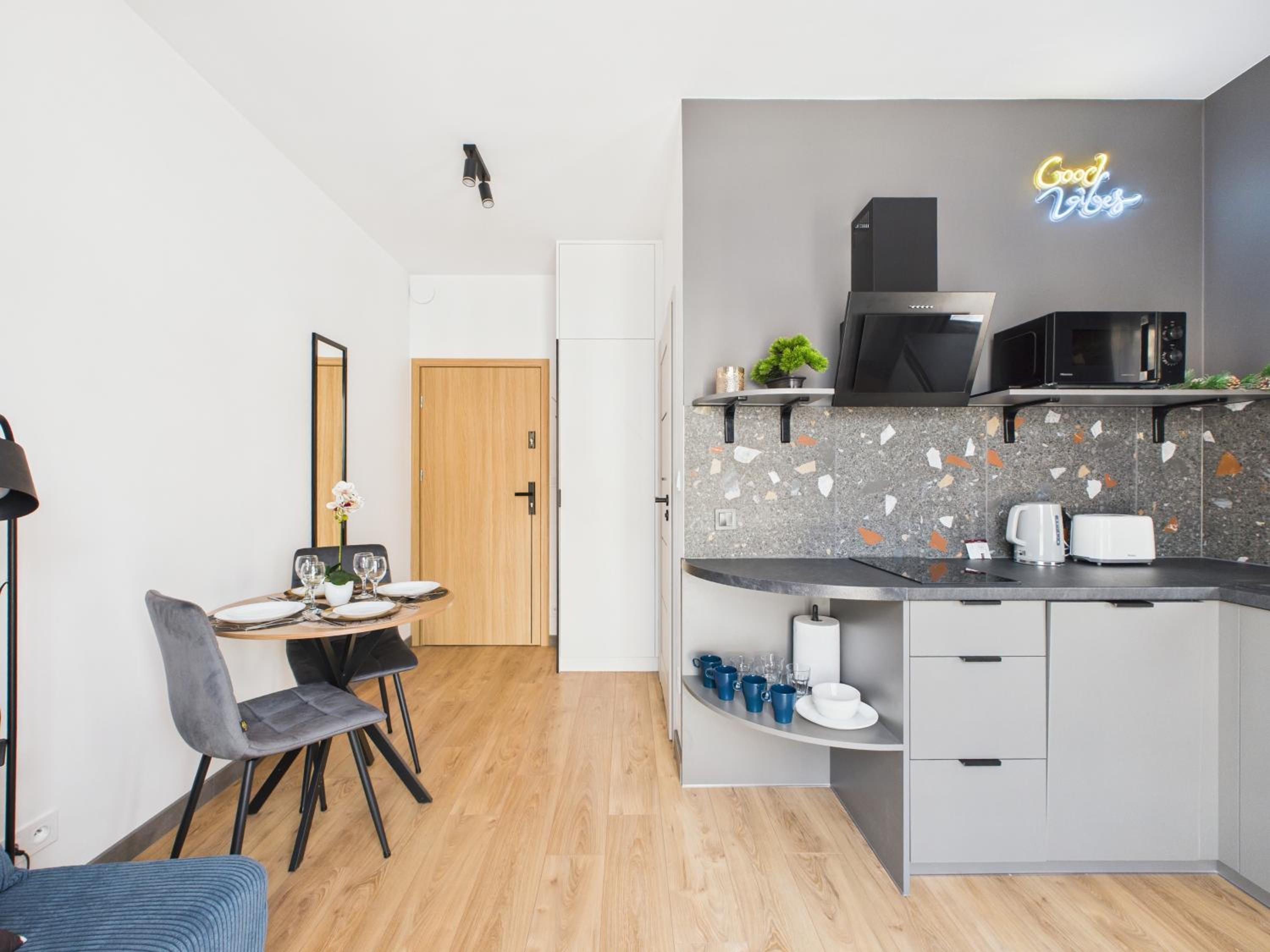 Marywilska 66A Comfort Studio by SuperApart with Parking