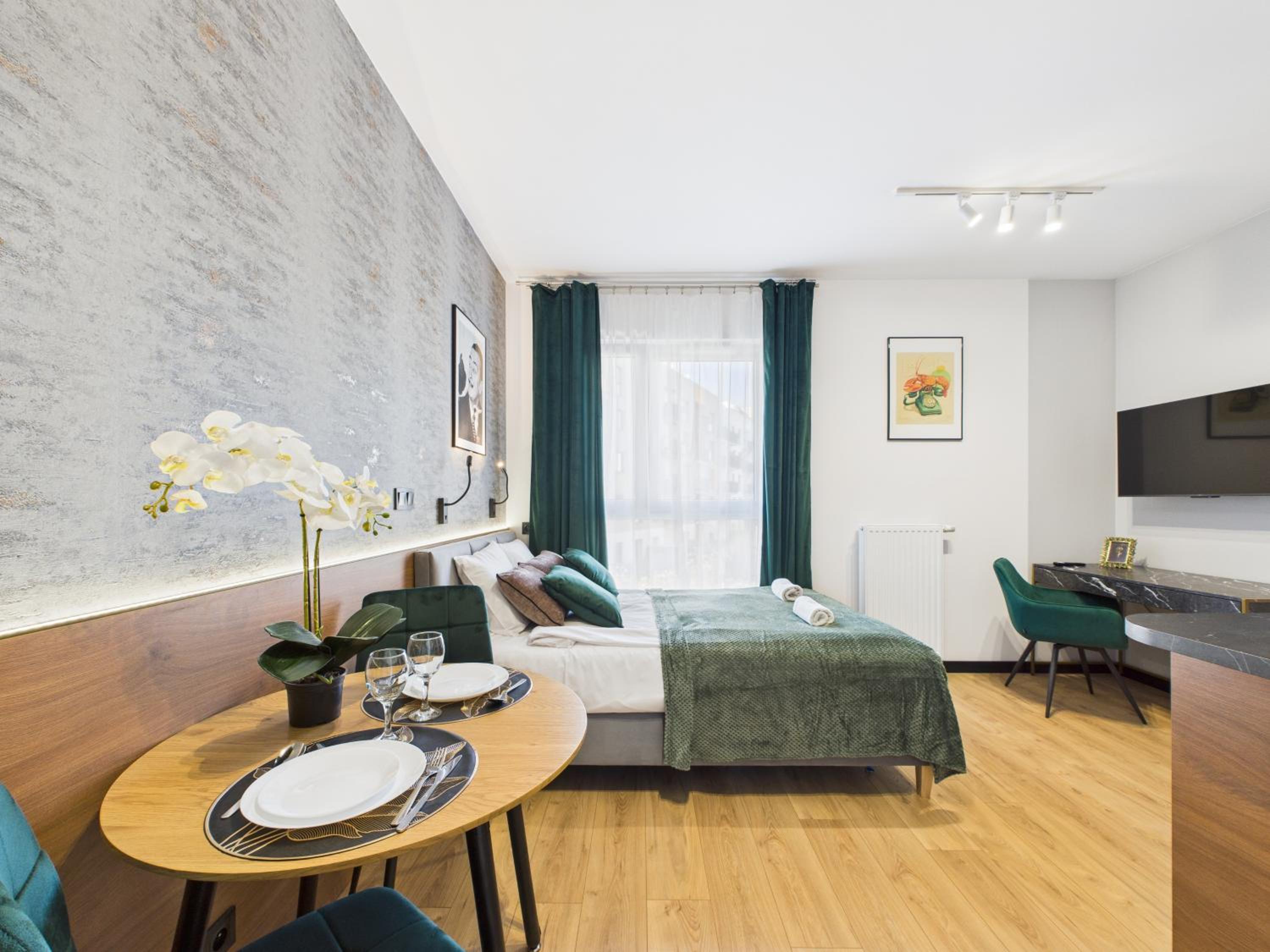 Marywilska 66A Comfort Studio by SuperApart with Parking