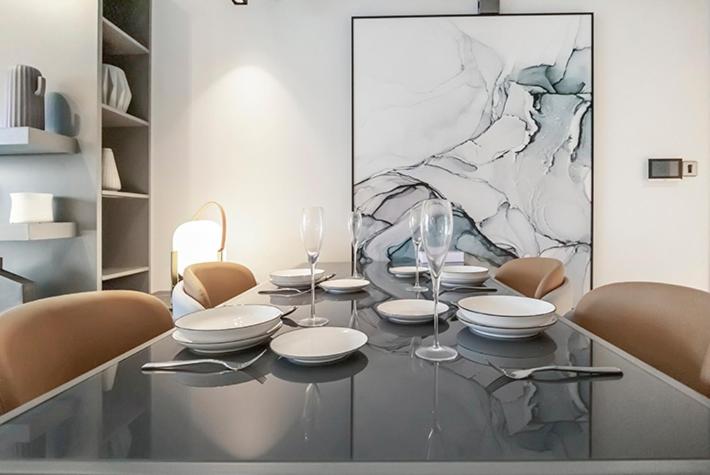 FAM Living - Urban Stays - MAG318, 5 mins to Burj Khalifa