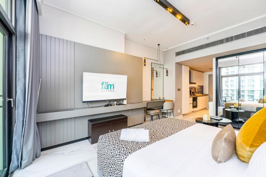 FAM Living - Urban Stays - MAG318, 5 mins to Burj Khalifa