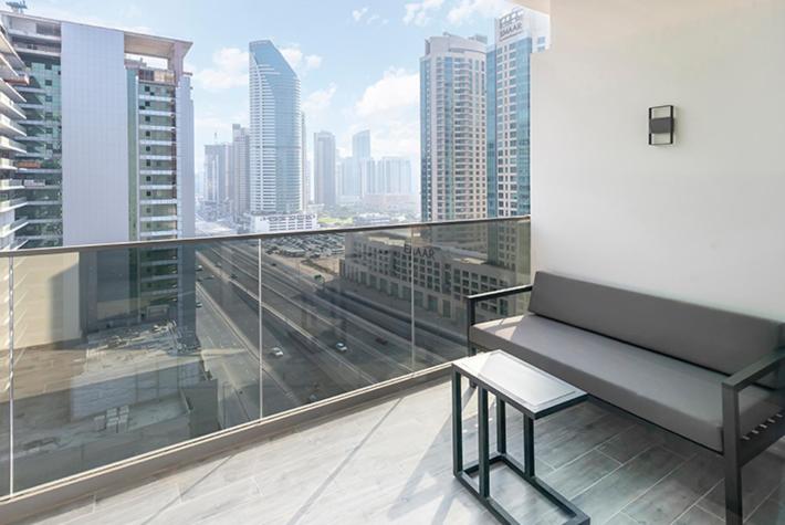 FAM Living - Urban Stays - MAG318, 5 mins to Burj Khalifa