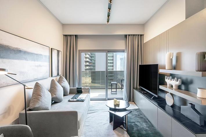 FAM Living - Urban Stays - MAG318, 5 mins to Burj Khalifa