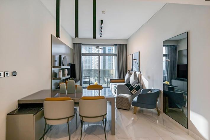 FAM Living - Urban Stays - MAG318, 5 mins to Burj Khalifa