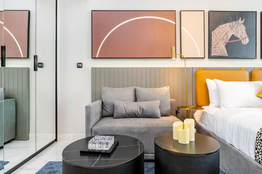 FAM Living - Urban Stays - MAG318, 5 mins to Burj Khalifa