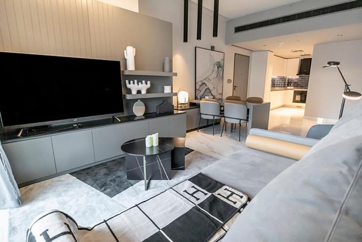 FAM Living - Urban Stays - MAG318, 5 mins to Burj Khalifa