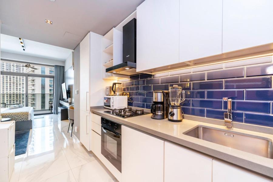 FAM Living - Urban Stays - MAG318, 5 mins to Burj Khalifa