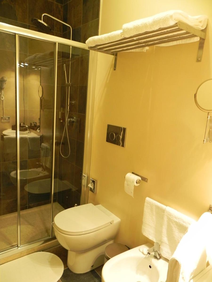 Photo 38