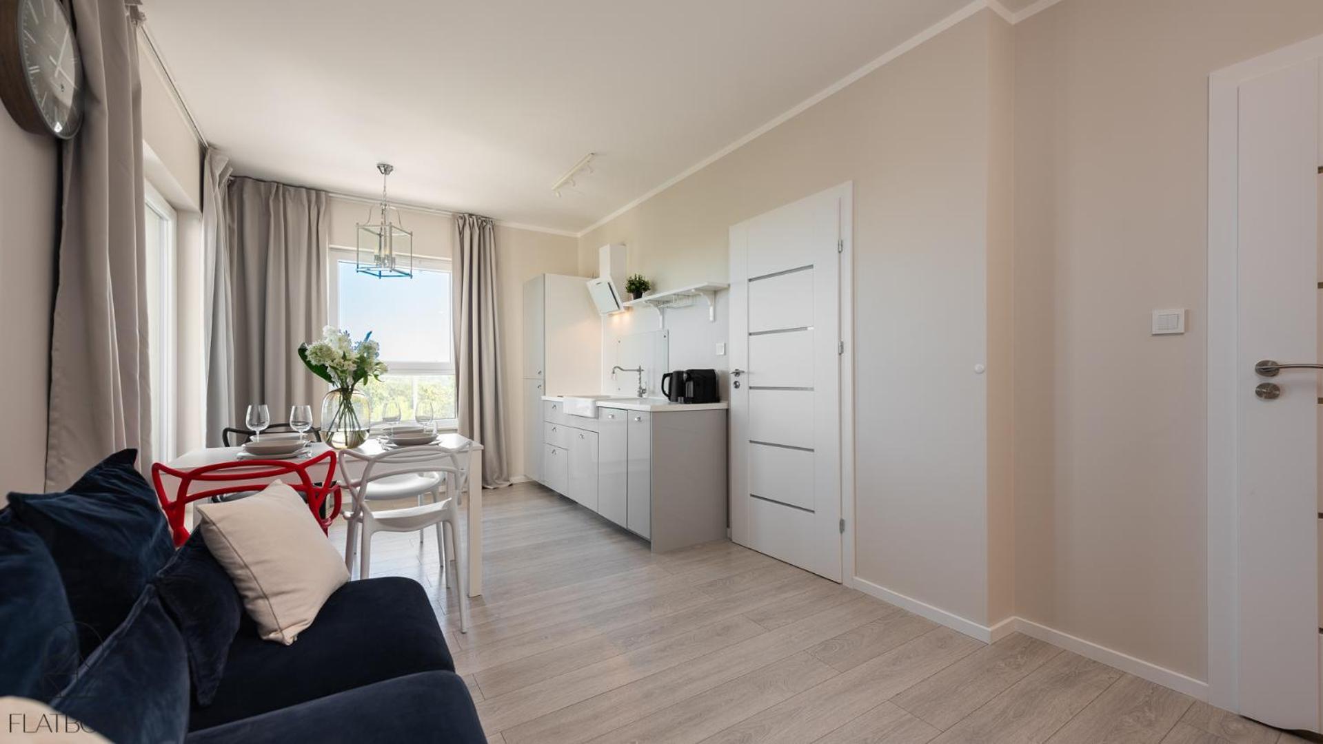 Flatbook Seaside Baltica Tower - Apartment with Sea View, Gym & Parking