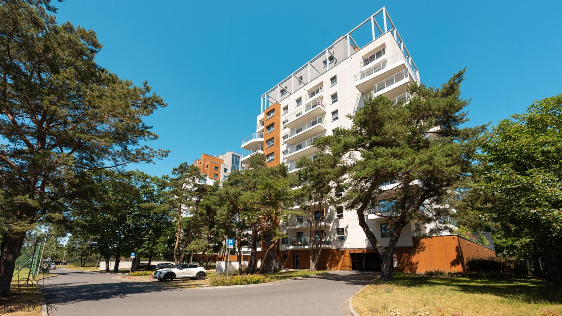 Flatbook Seaside Baltica Tower - Apartment with Sea View, Gym & Parking
