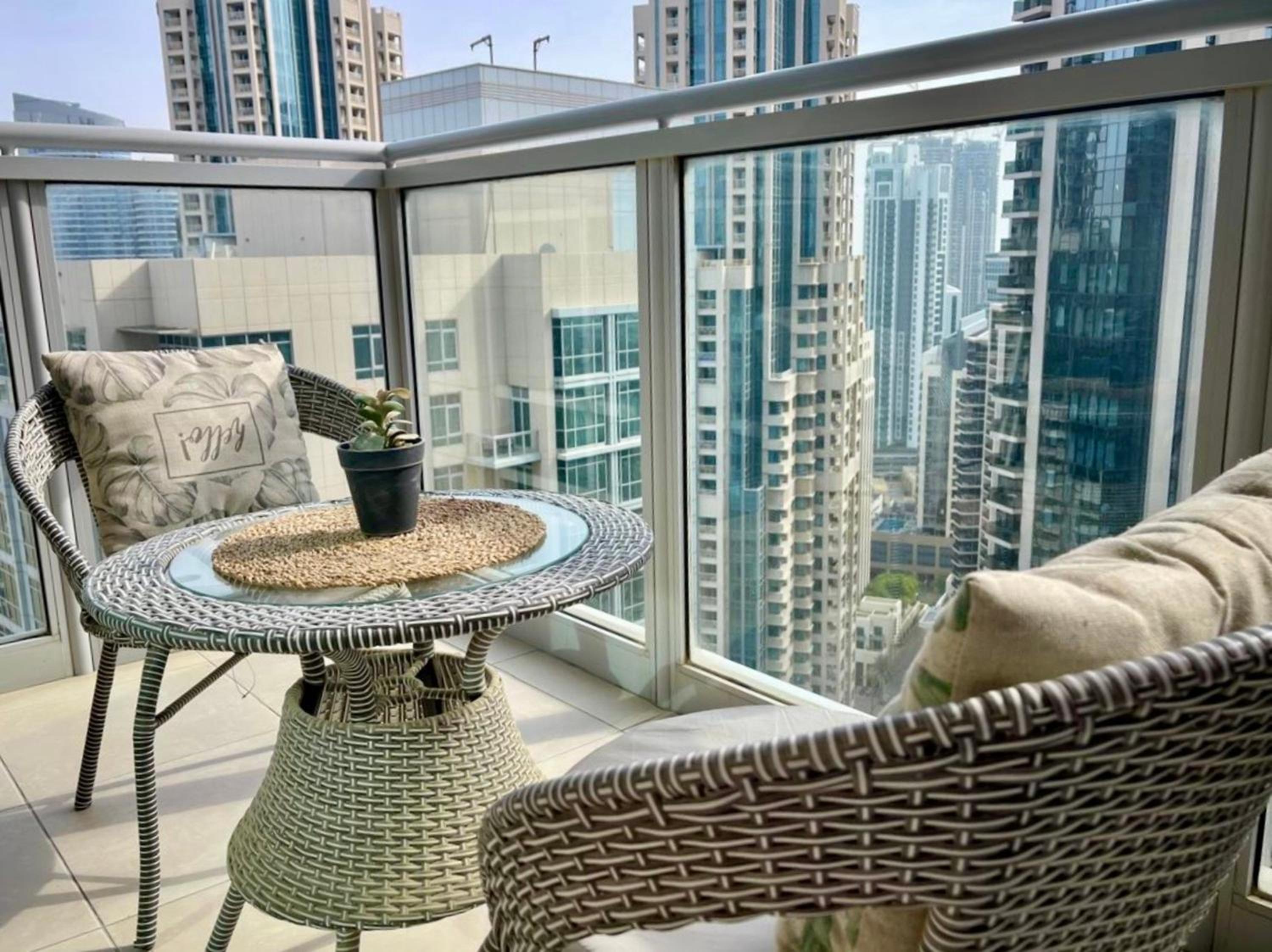 Maison Privee - Exclusive Apt with Burj Khalifa Next Door