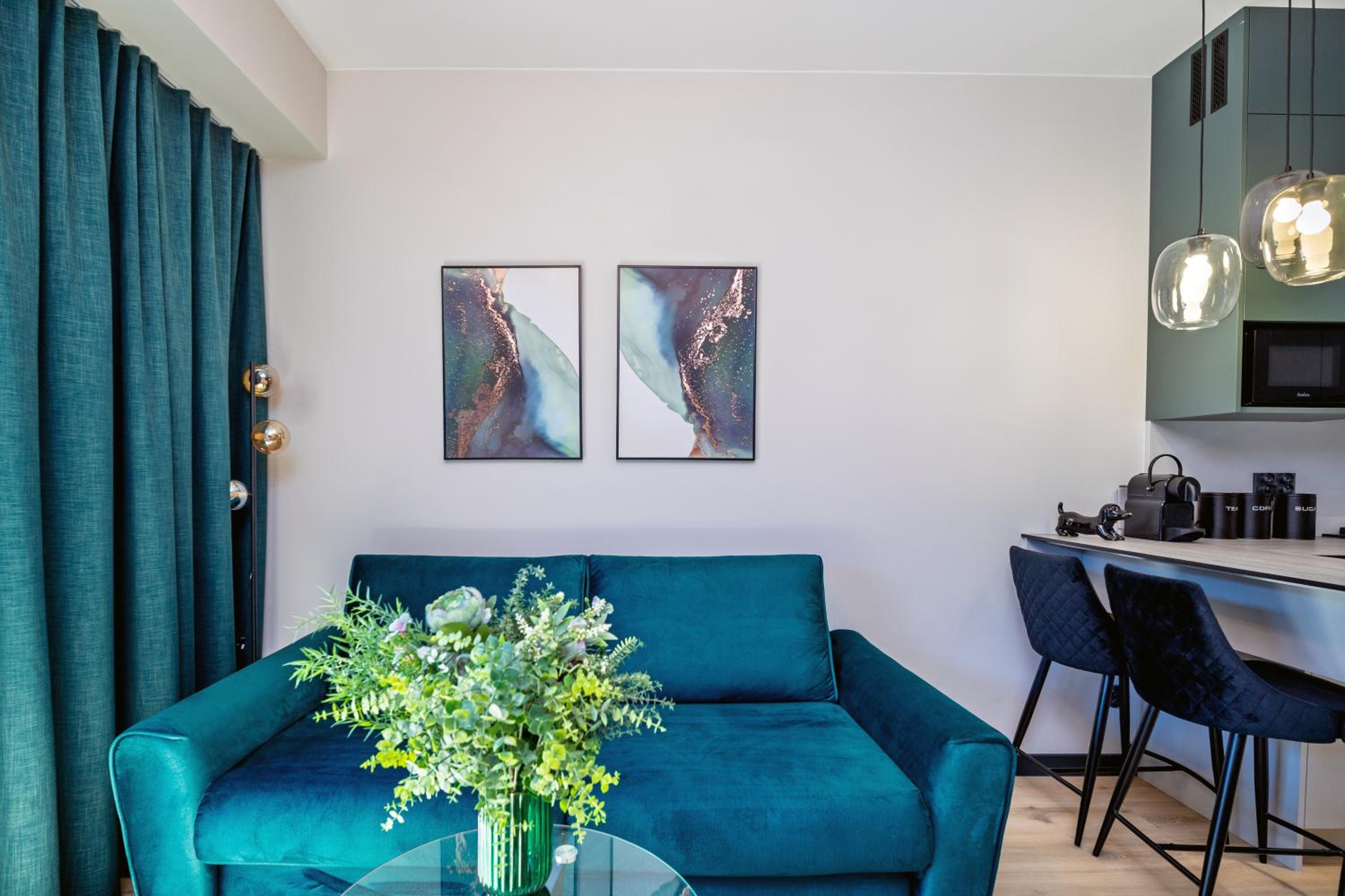 K52 Apartments