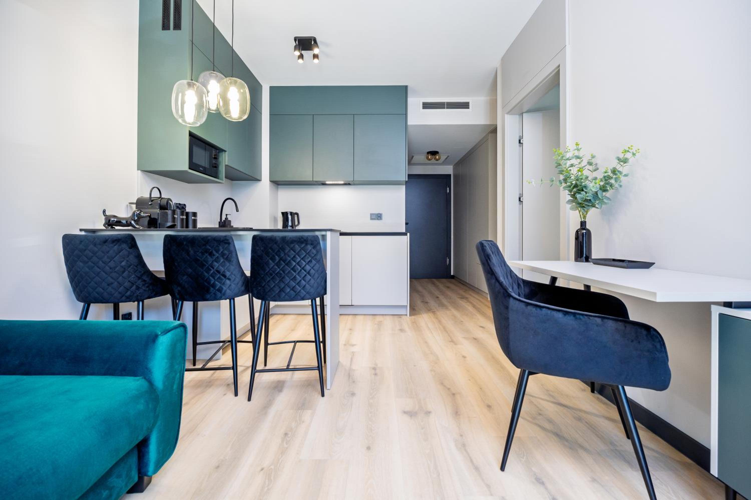 K52 Apartments