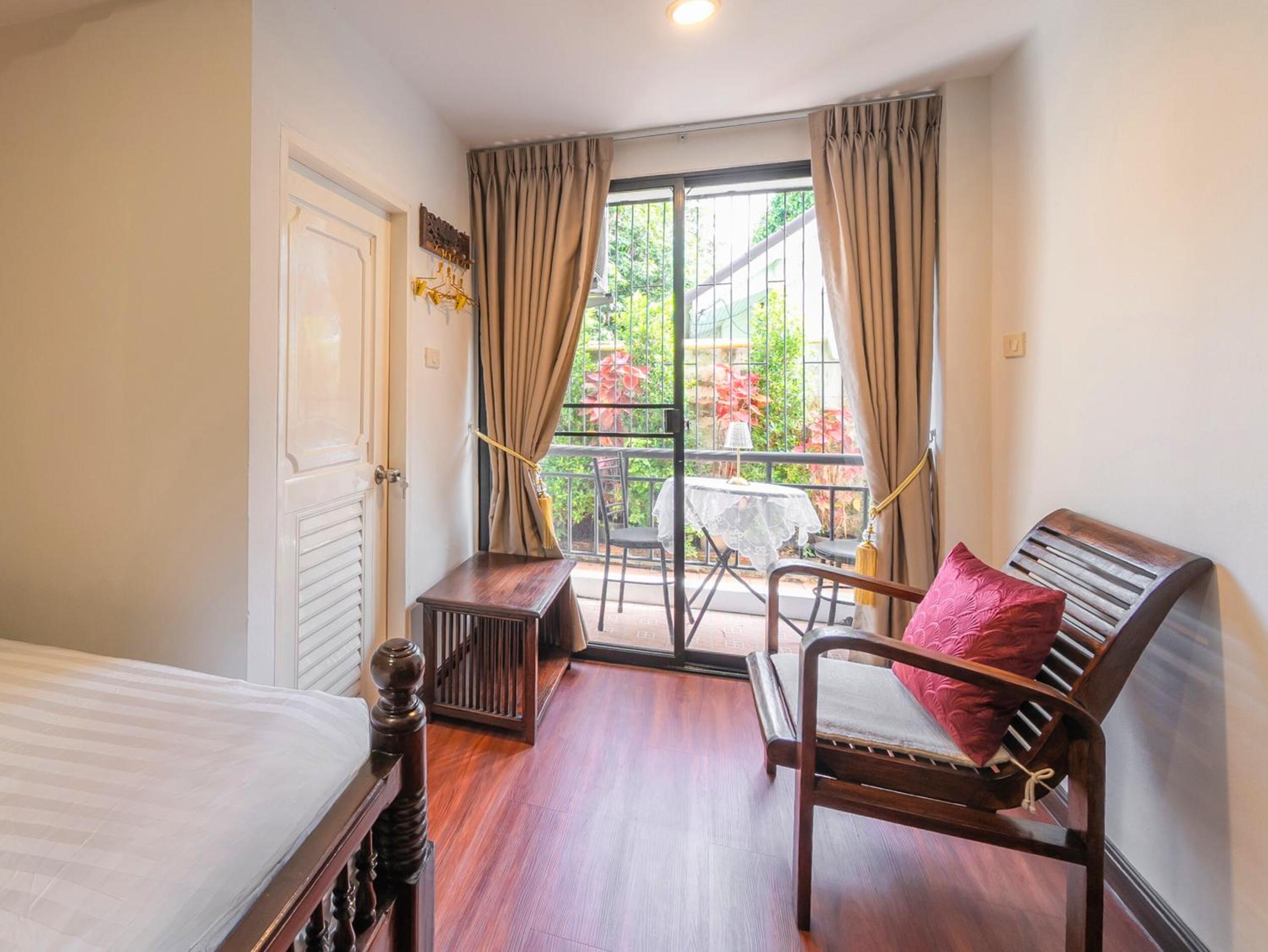 Rachamankha Flora House