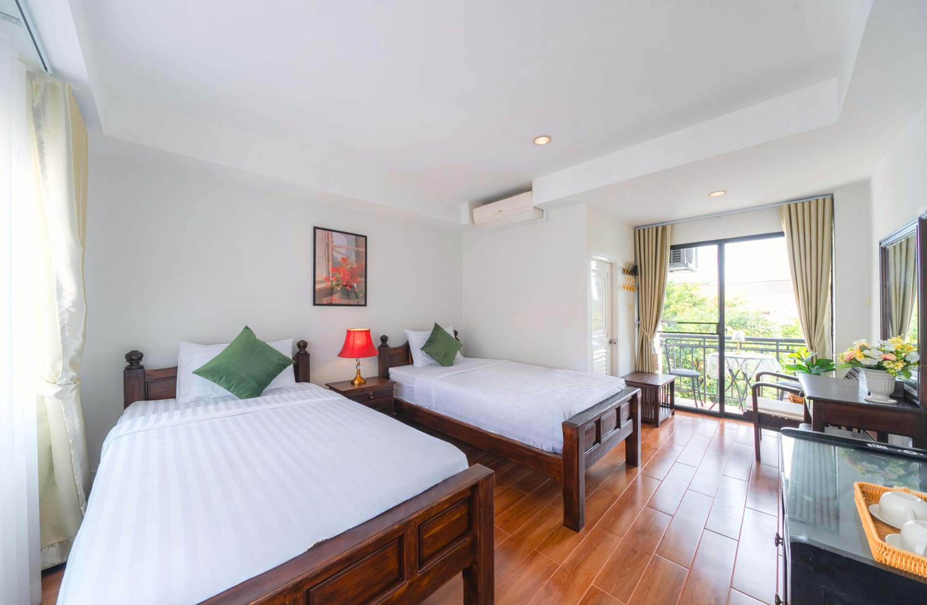 Rachamankha Flora House