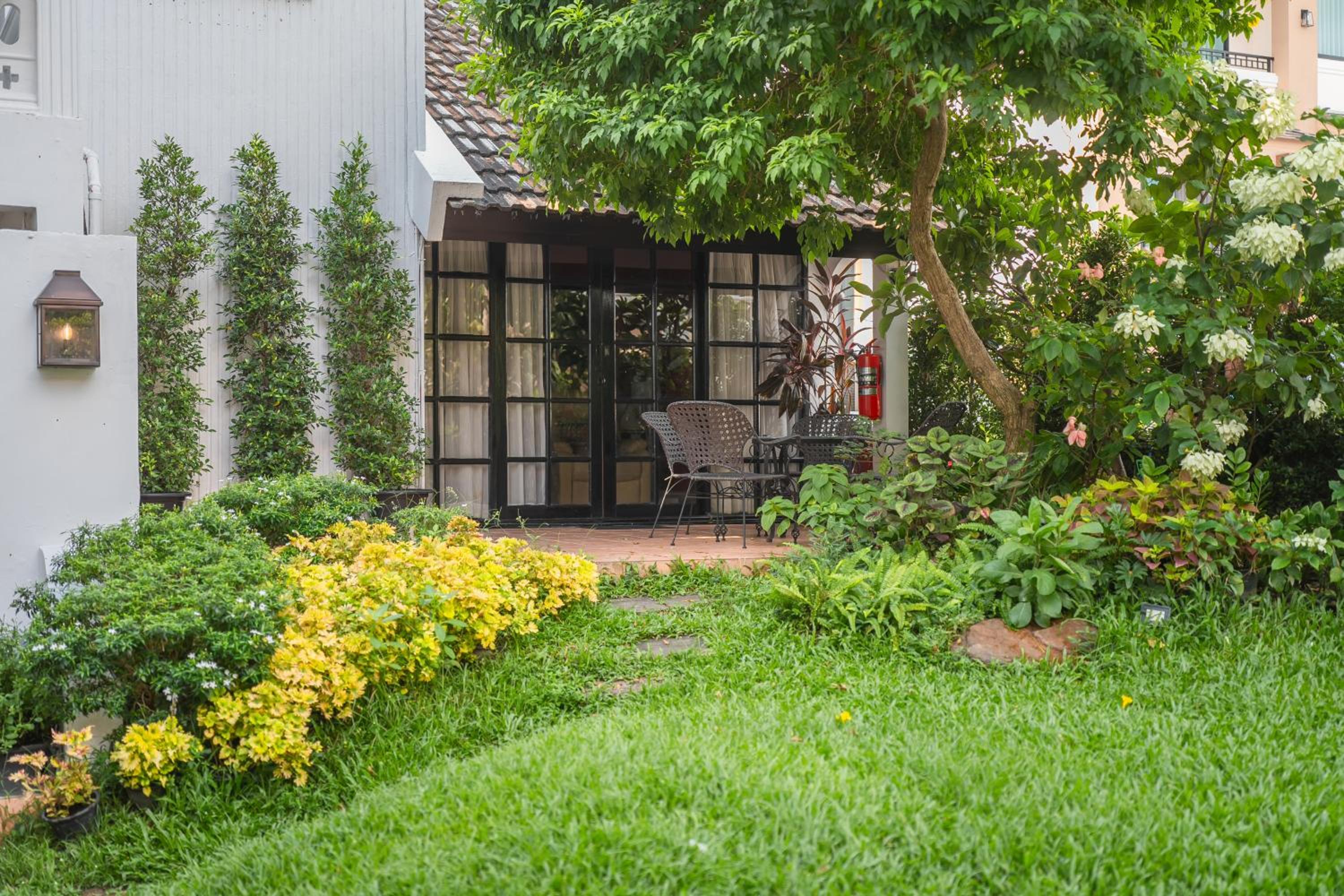 Rachamankha Flora House