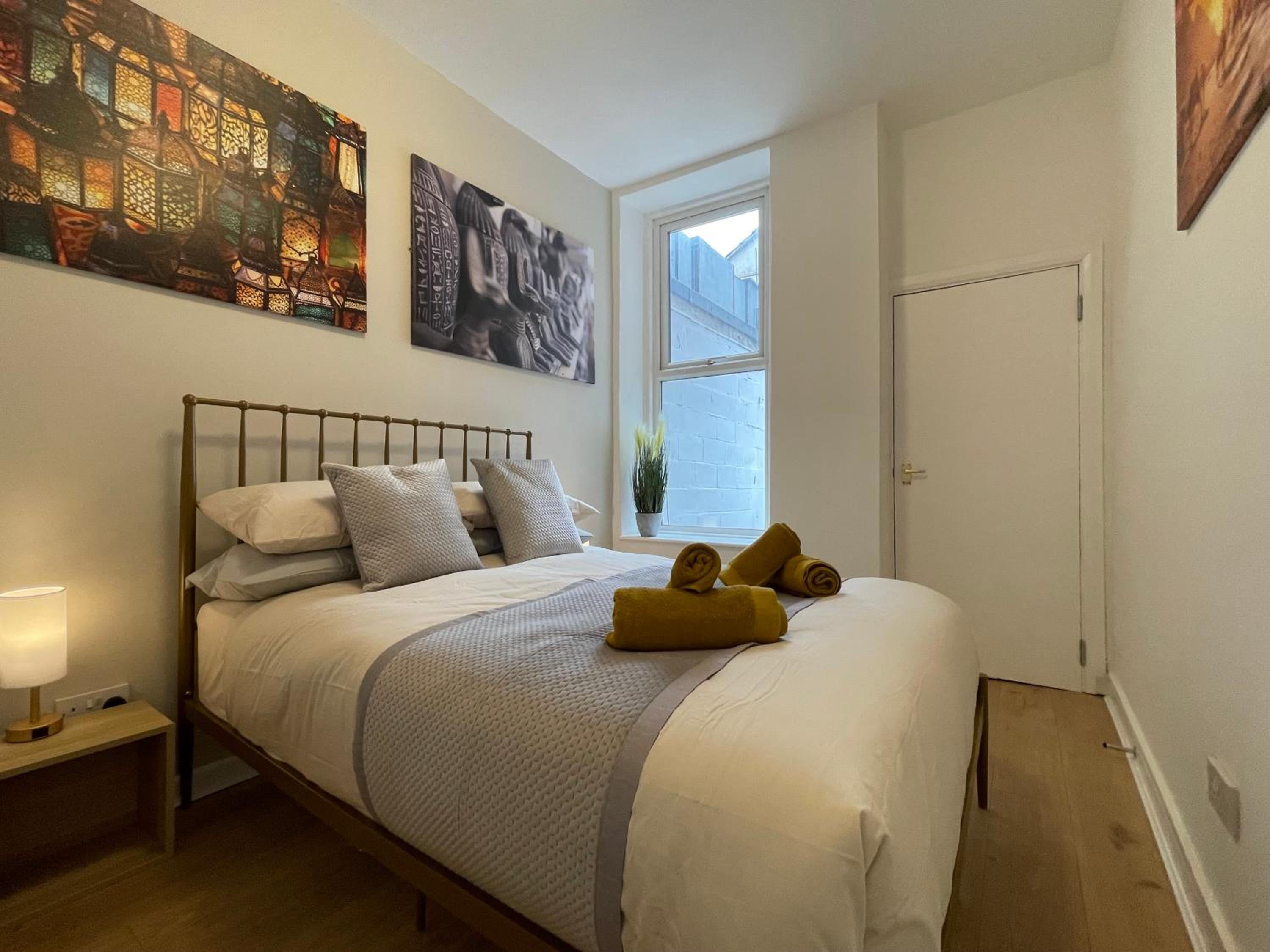 Cosy Modern Apartment by Bournemouth Station