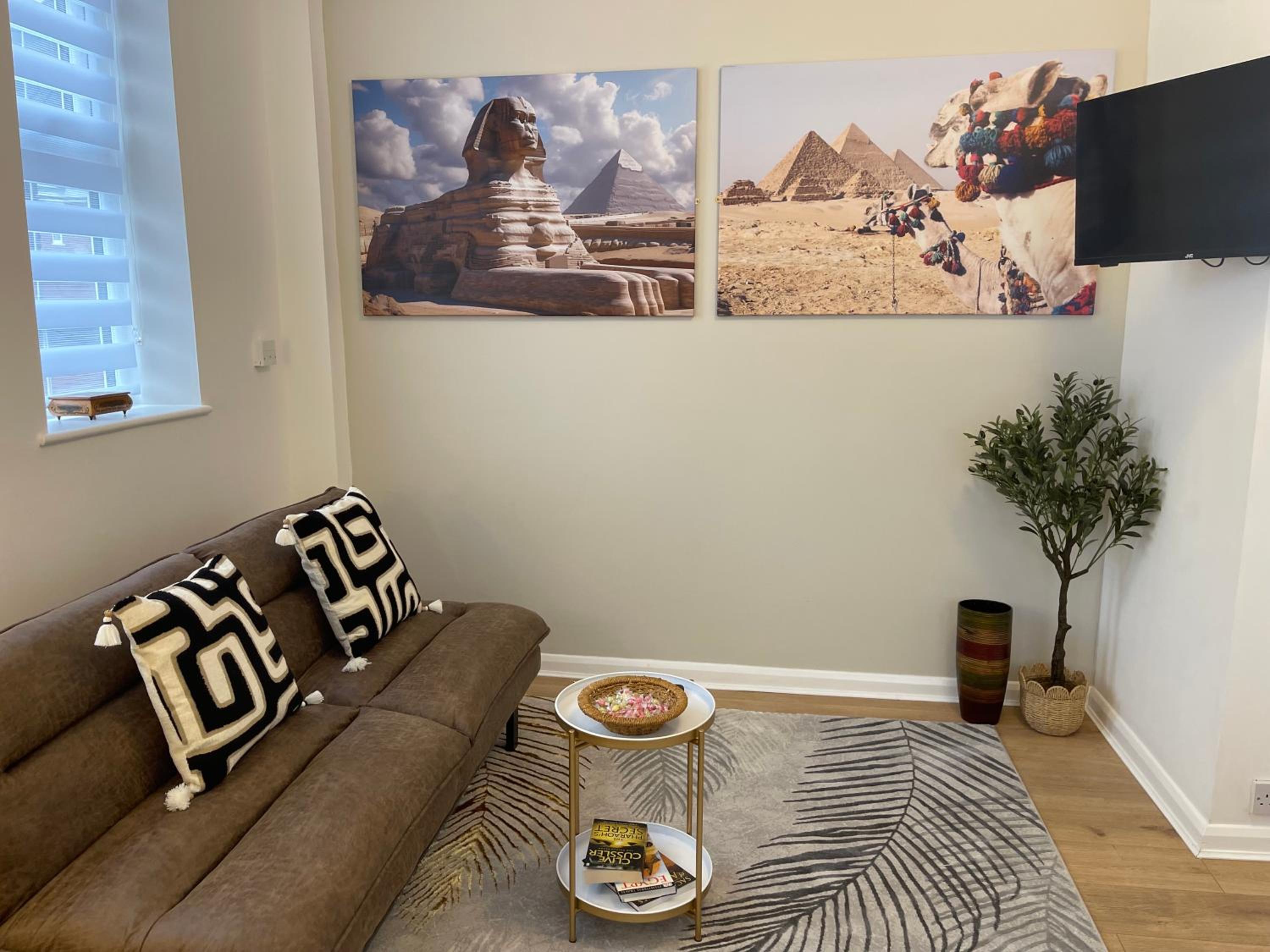 Cosy Modern Apartment by Bournemouth Station