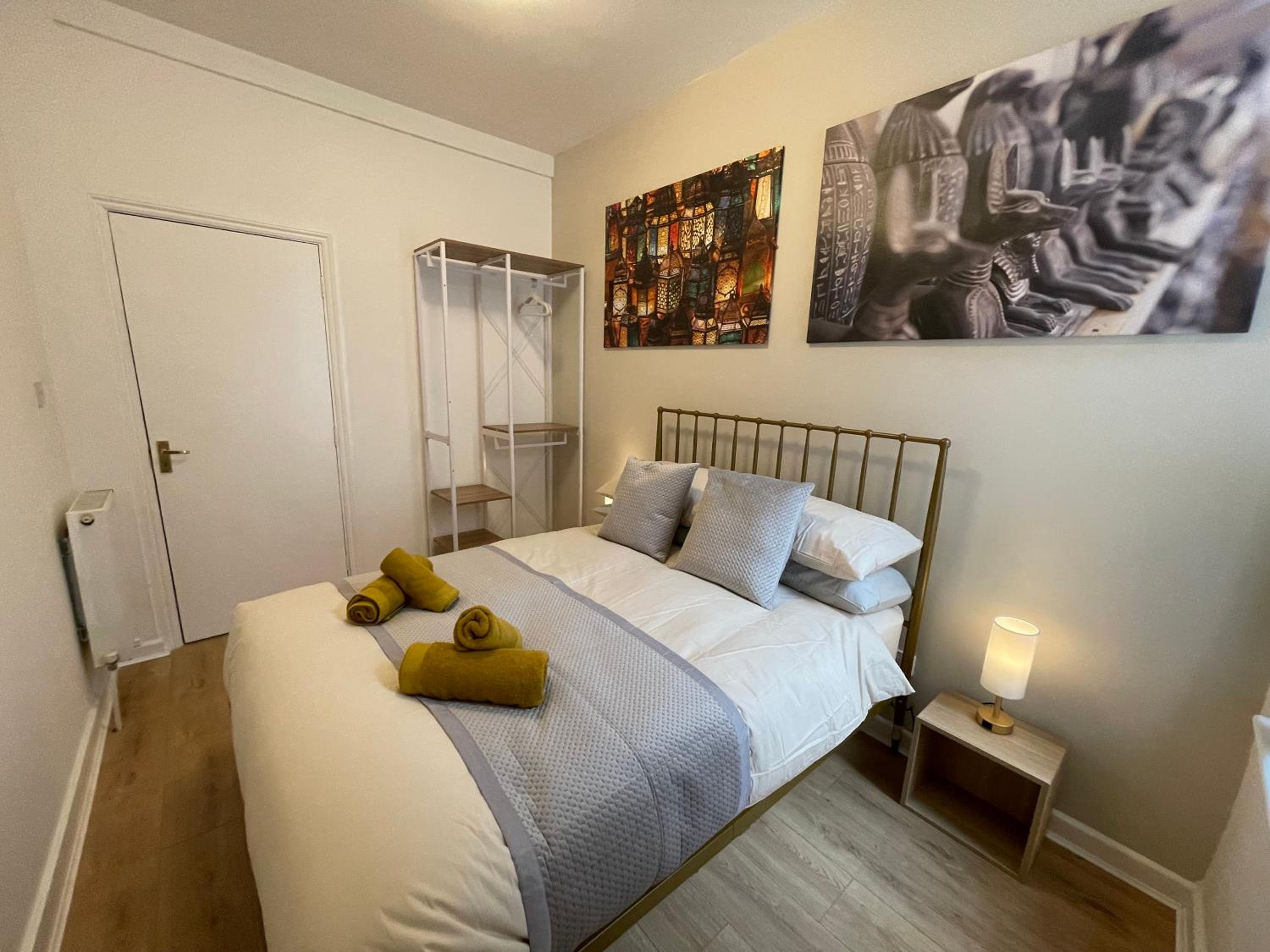 Cosy Modern Apartment by Bournemouth Station