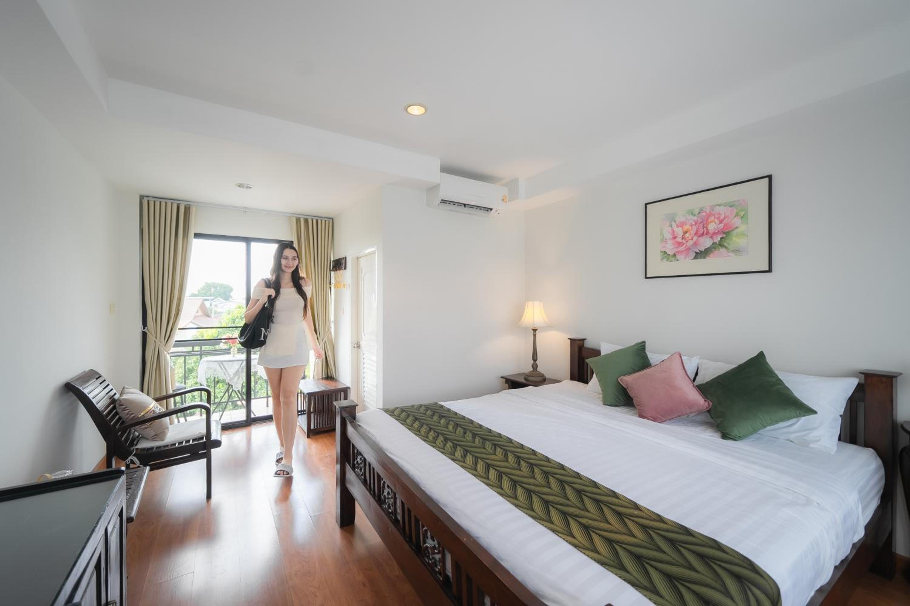 Rachamankha Flora House
