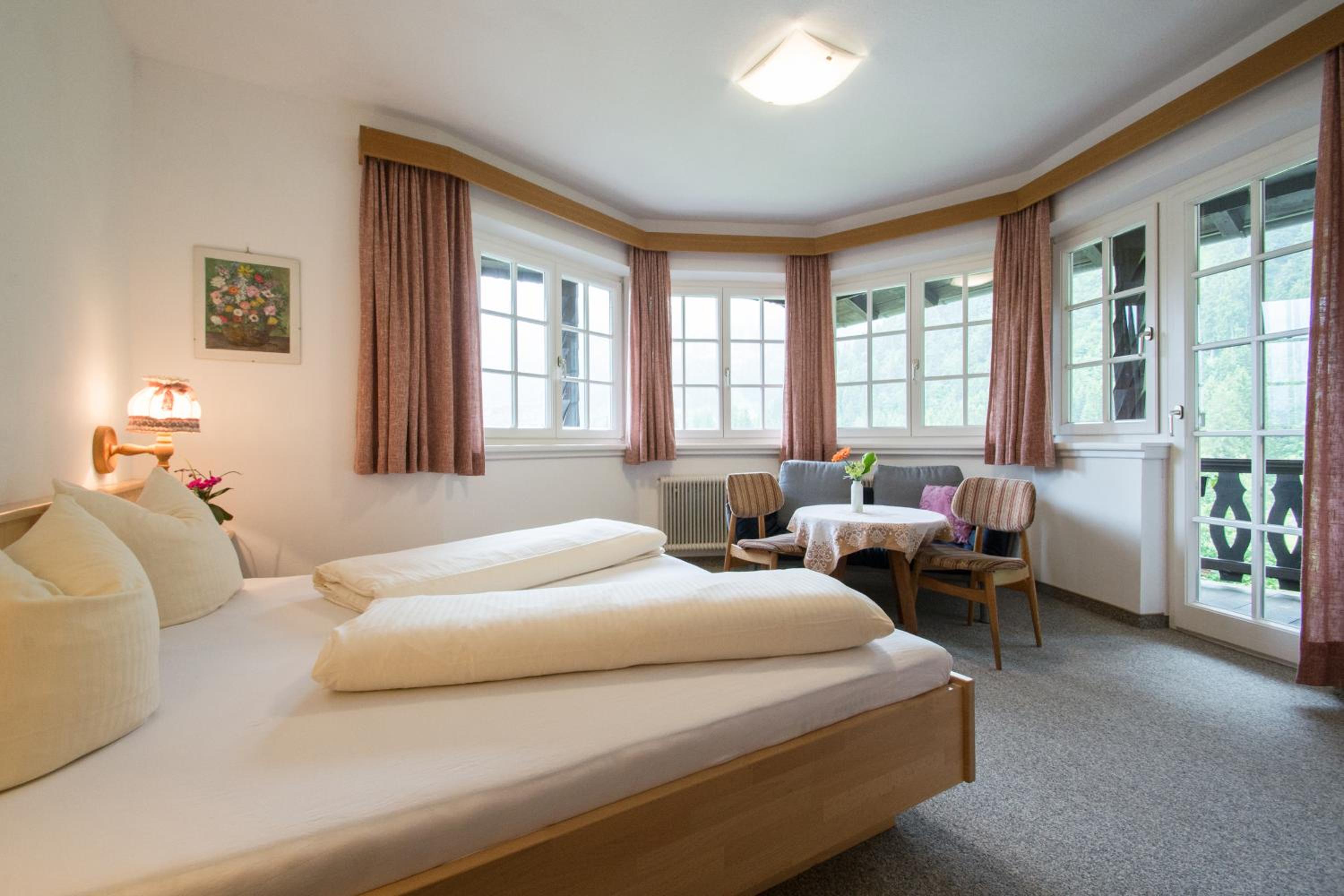 Ferienwohnung Pension Tirol