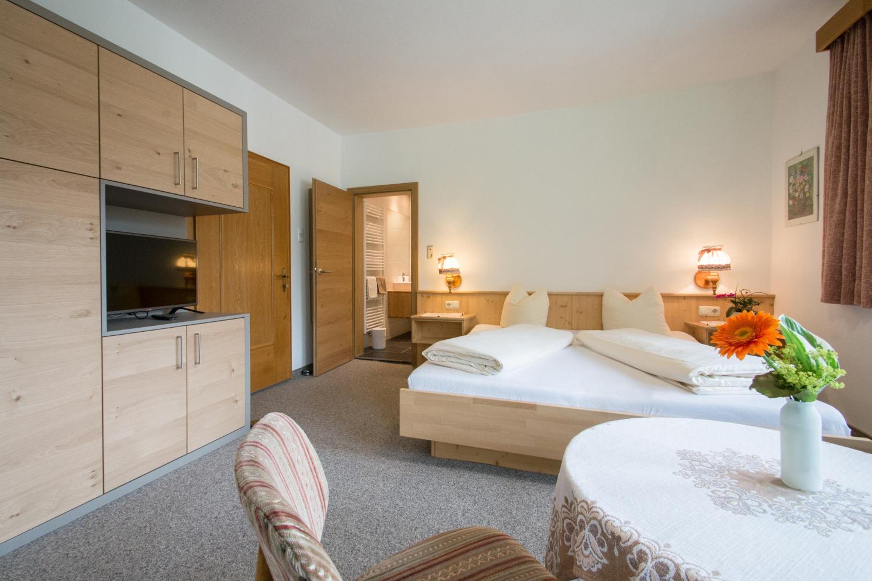 Ferienwohnung Pension Tirol