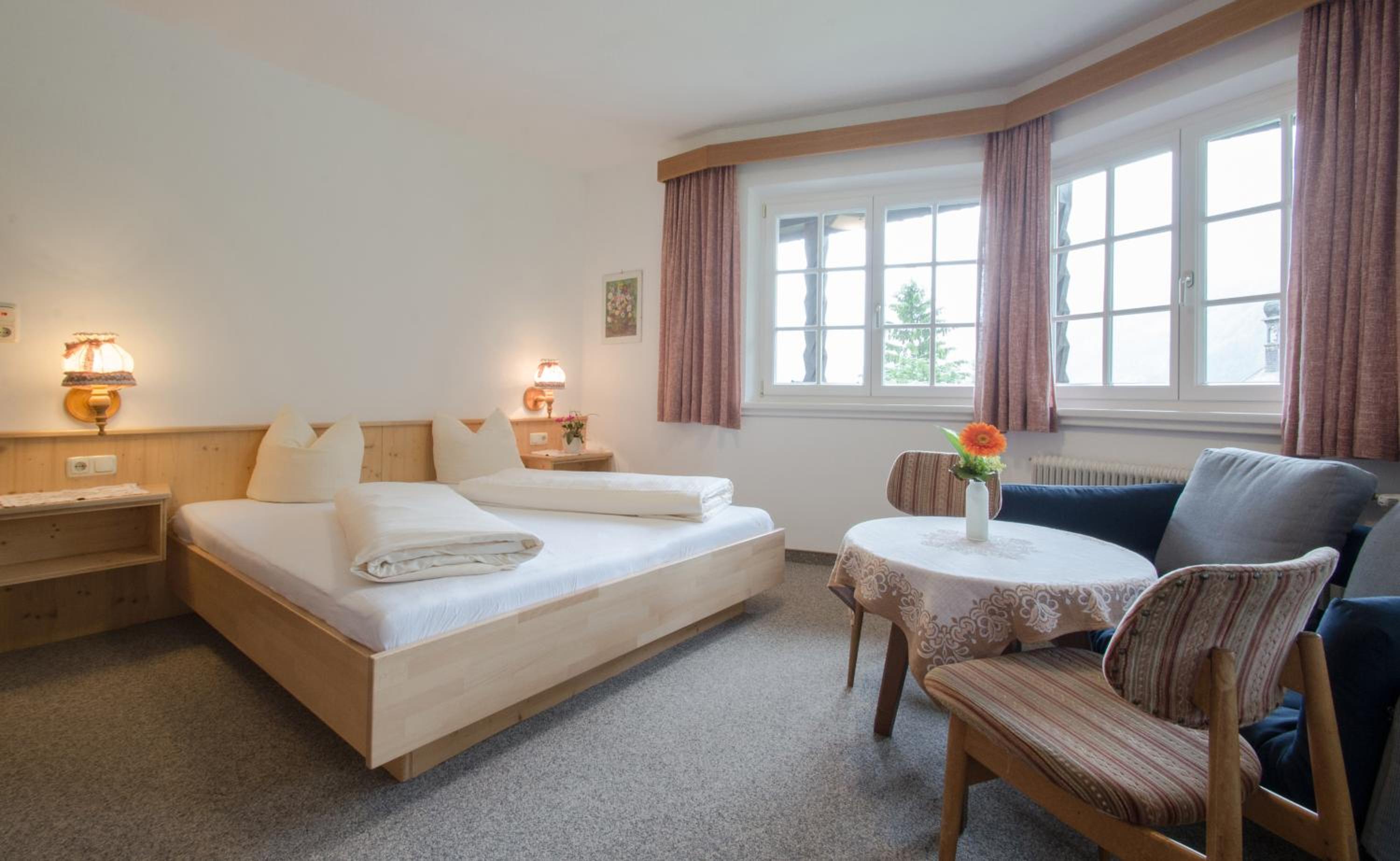 Ferienwohnung Pension Tirol