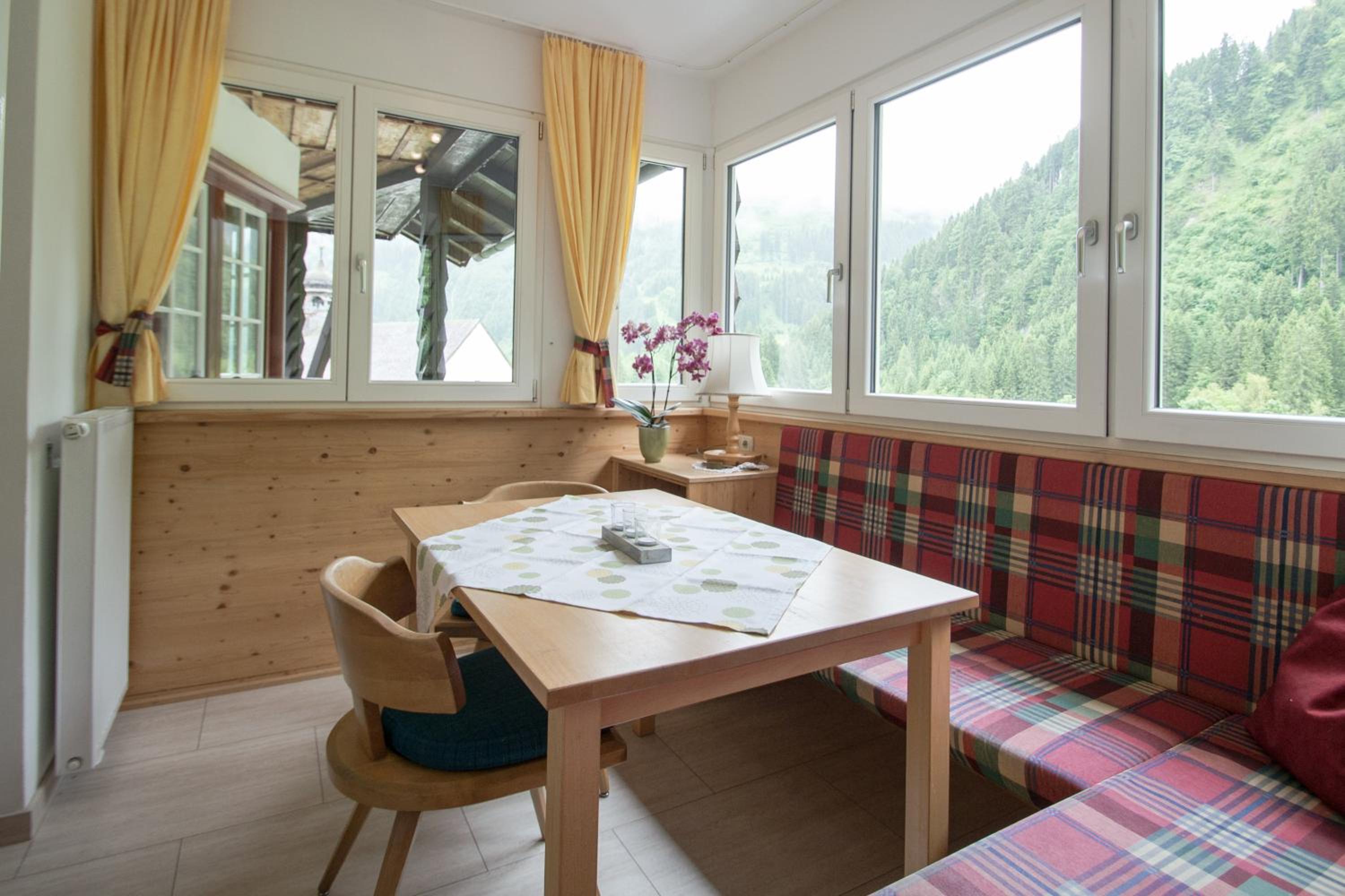 Ferienwohnung Pension Tirol