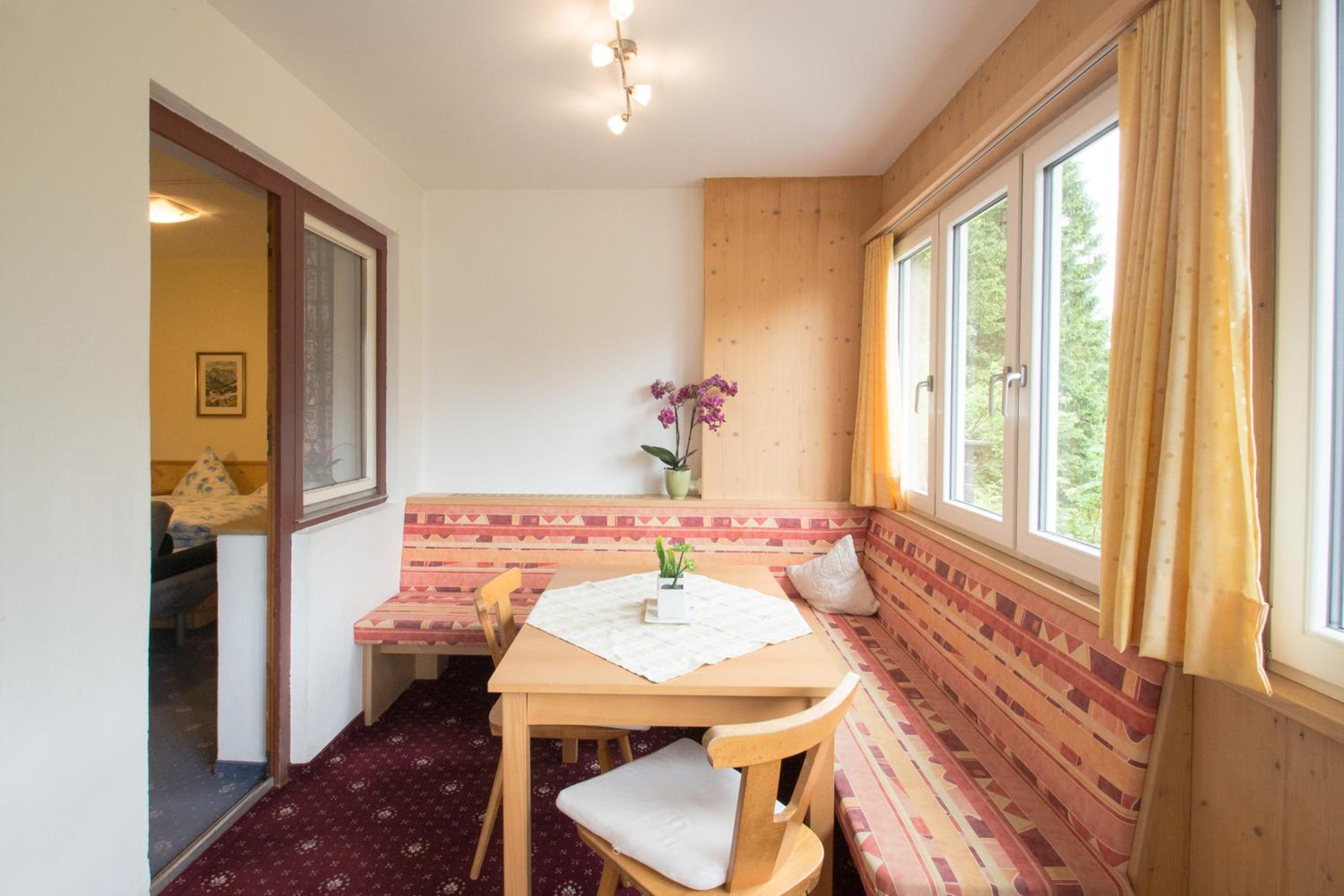 Ferienwohnung Pension Tirol