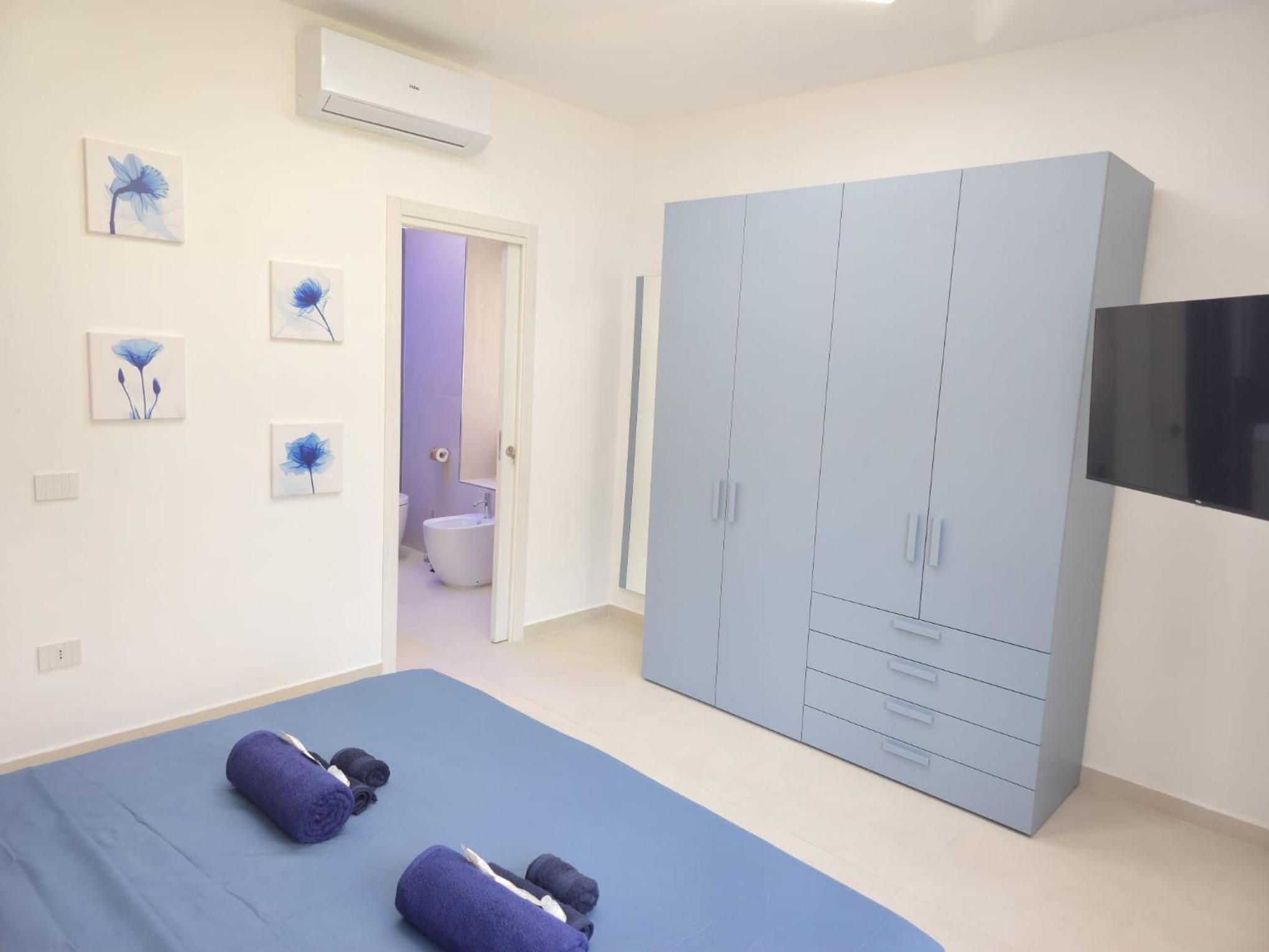 Casa Ginevra Lusso fronte mare con posto auto