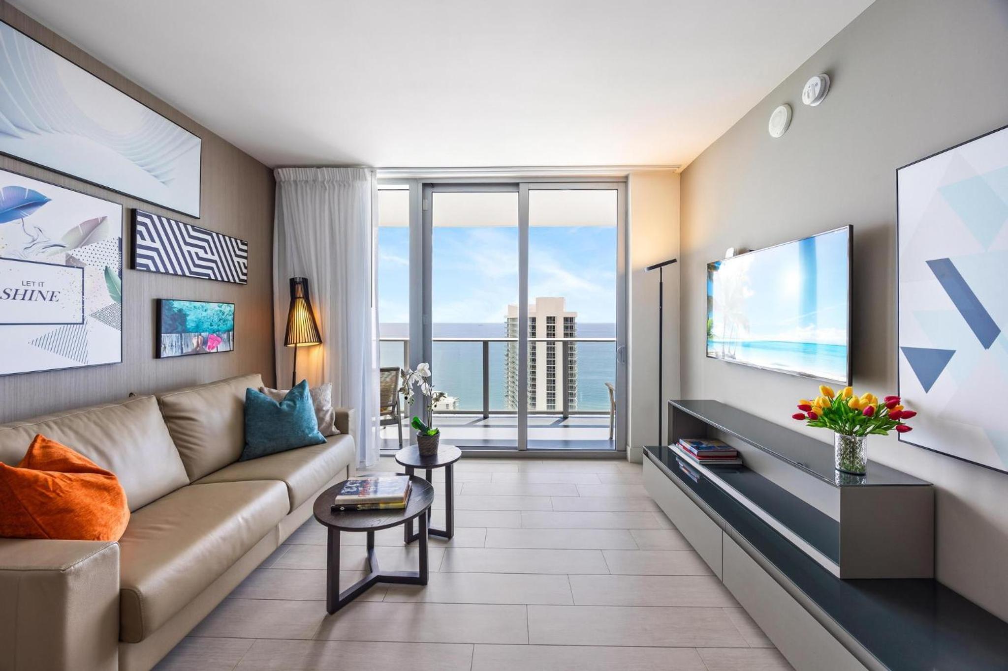 5-BR Retreat Resort & Valet Included 14 Guests