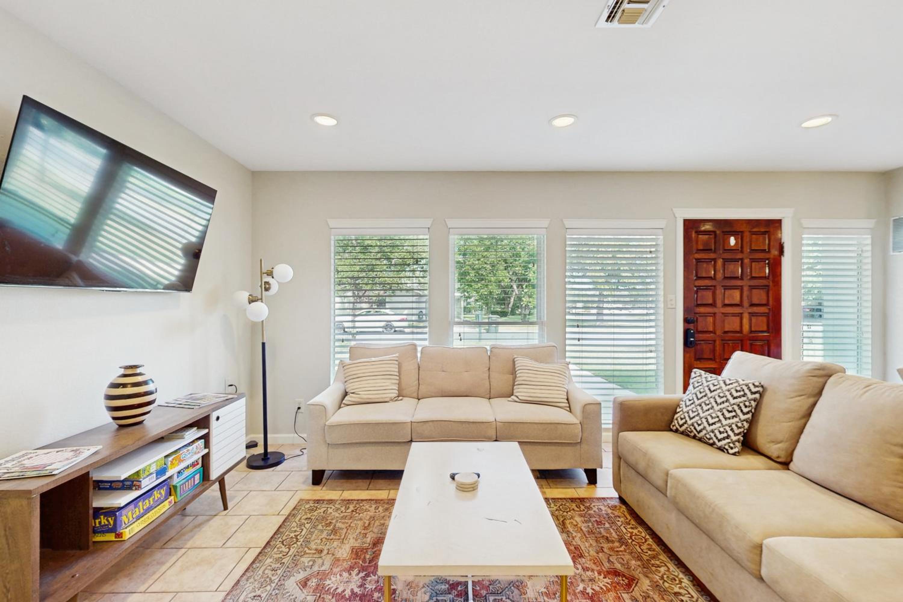 Wine Country Retreat with Yard 1 Mi to Main Street