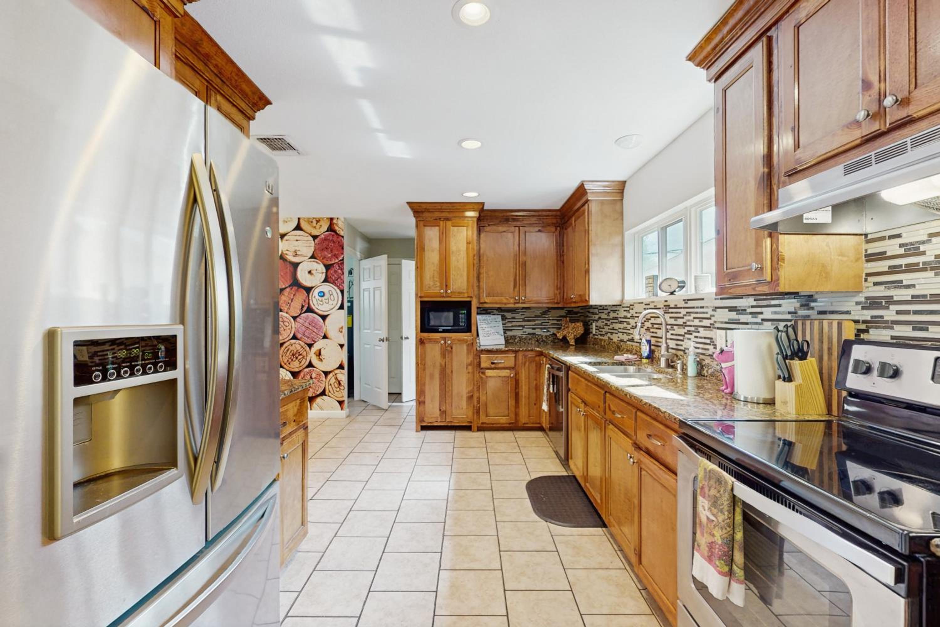 Wine Country Retreat with Yard 1 Mi to Main Street