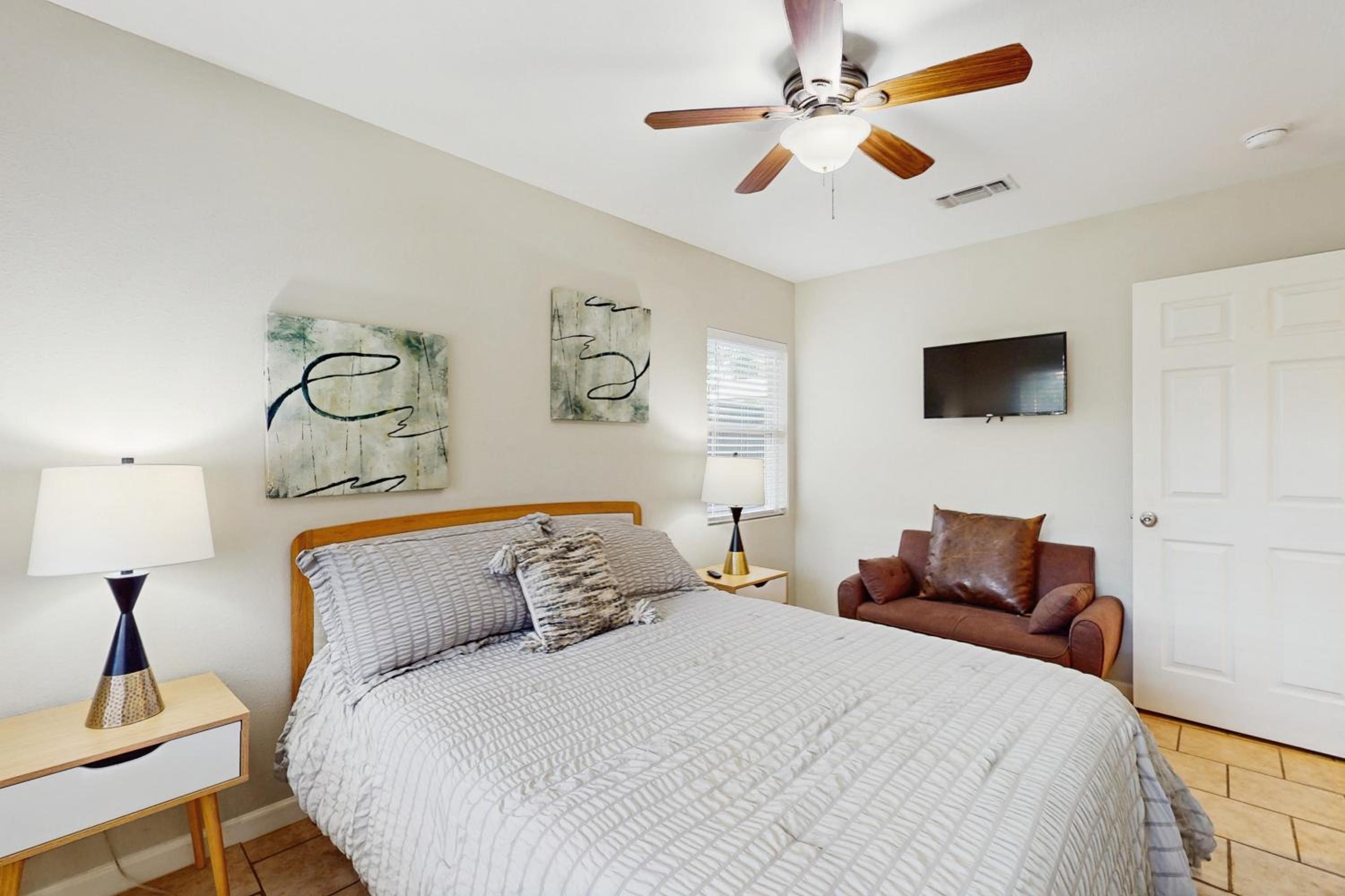 Wine Country Retreat with Yard 1 Mi to Main Street
