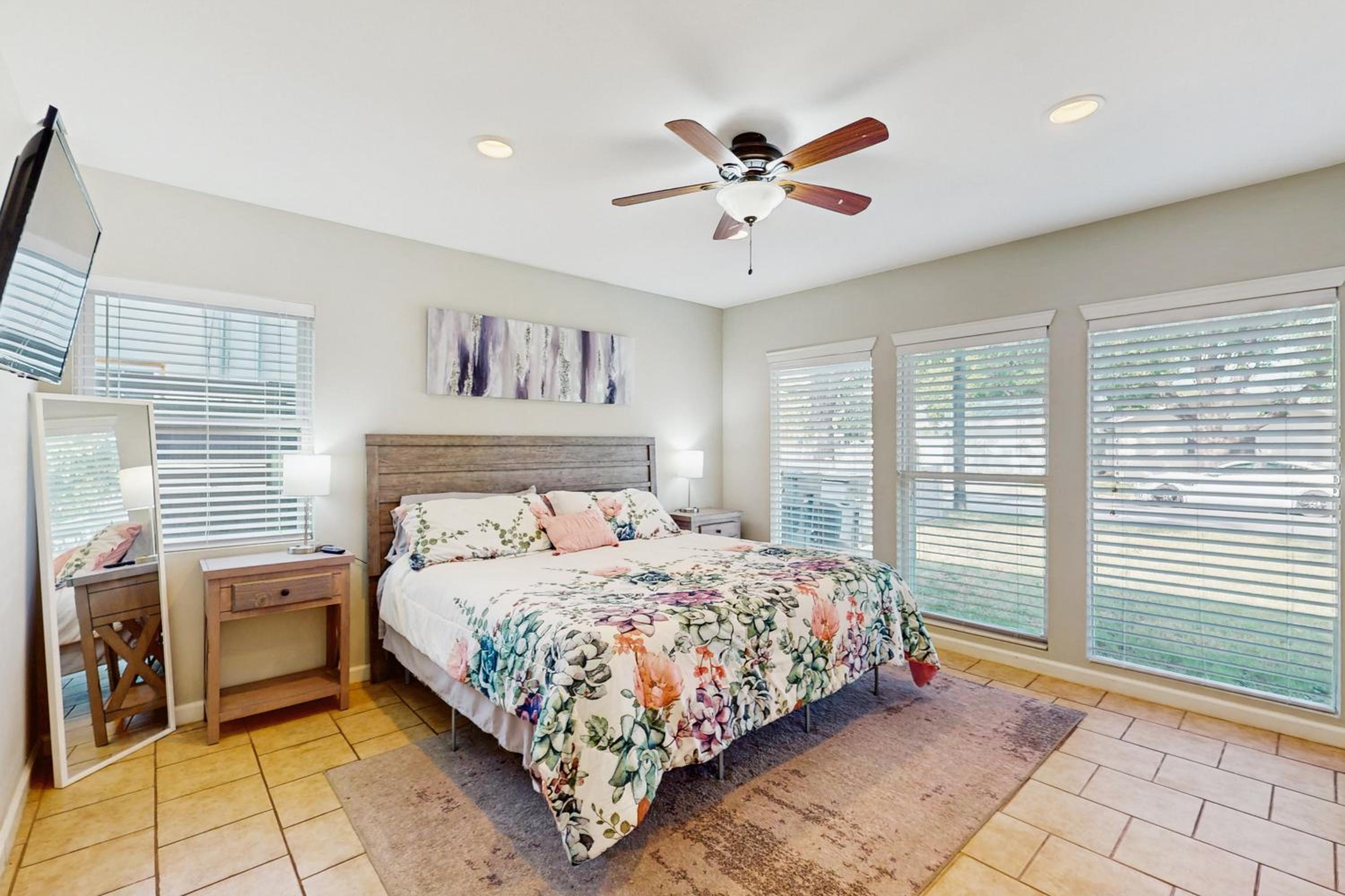 Wine Country Retreat with Yard 1 Mi to Main Street