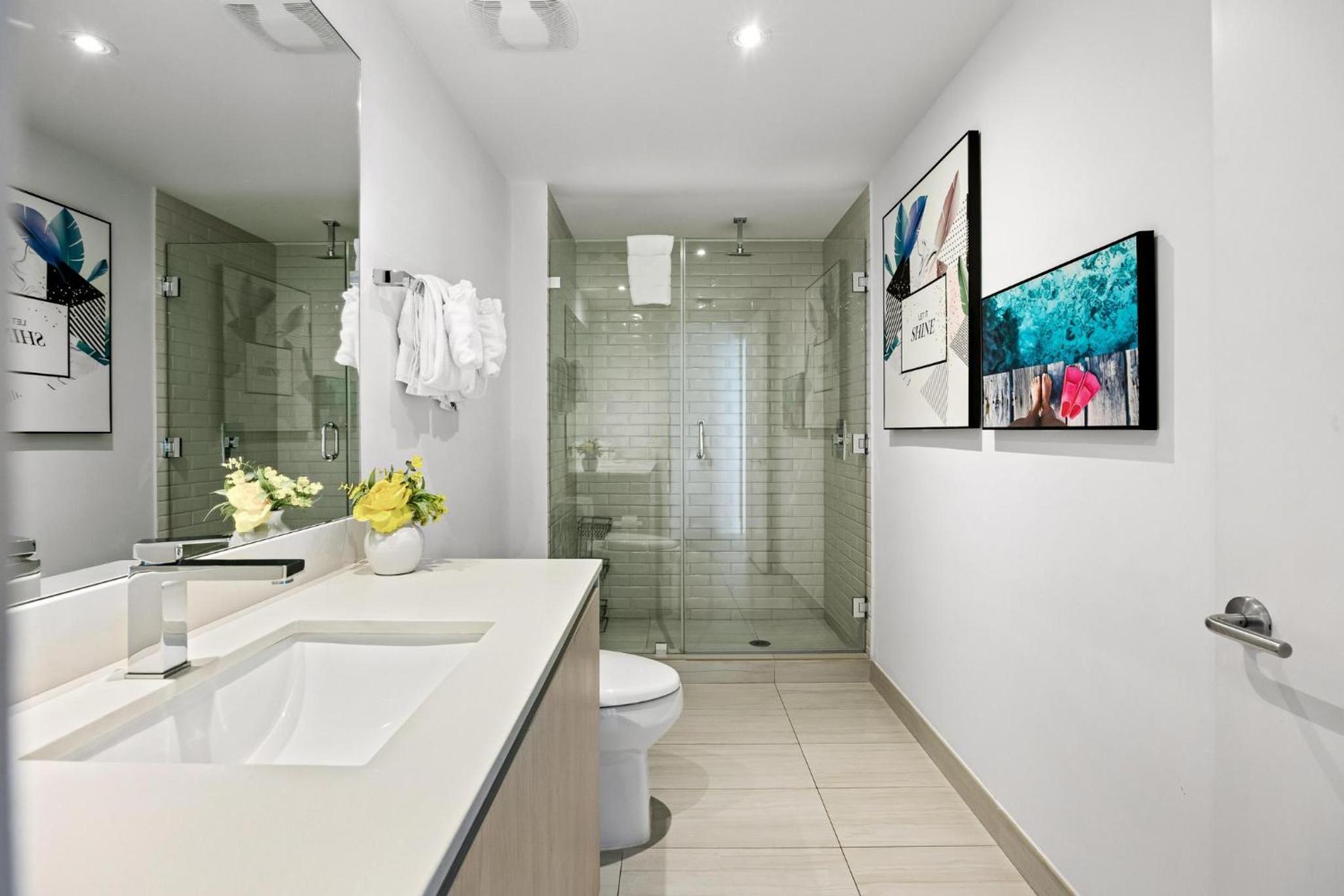 5-BR Retreat Resort & Valet Included 14 Guests