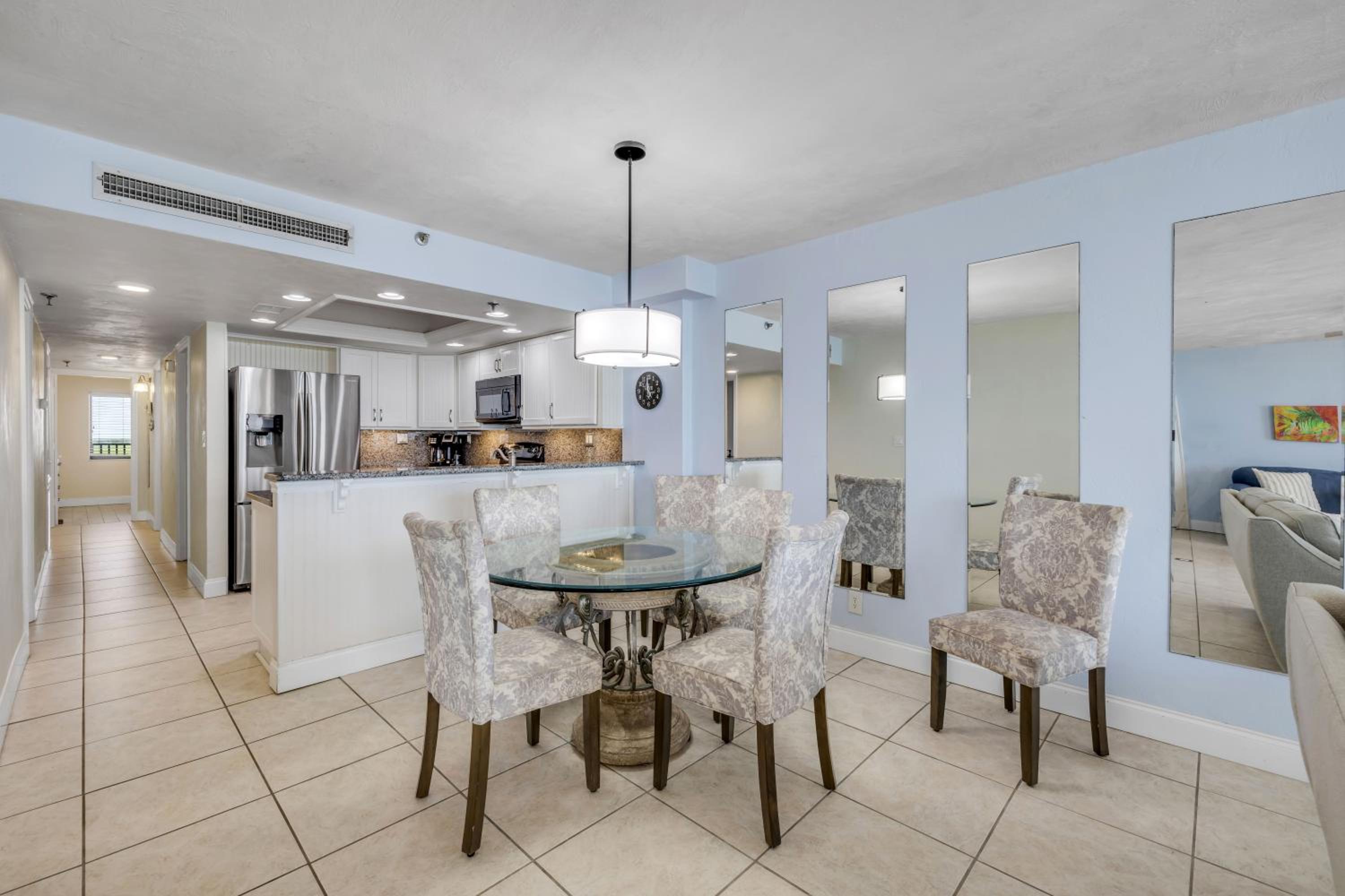 New Listing! Dog-friendly direct oceanfront with private balcony and heated rooftop pool