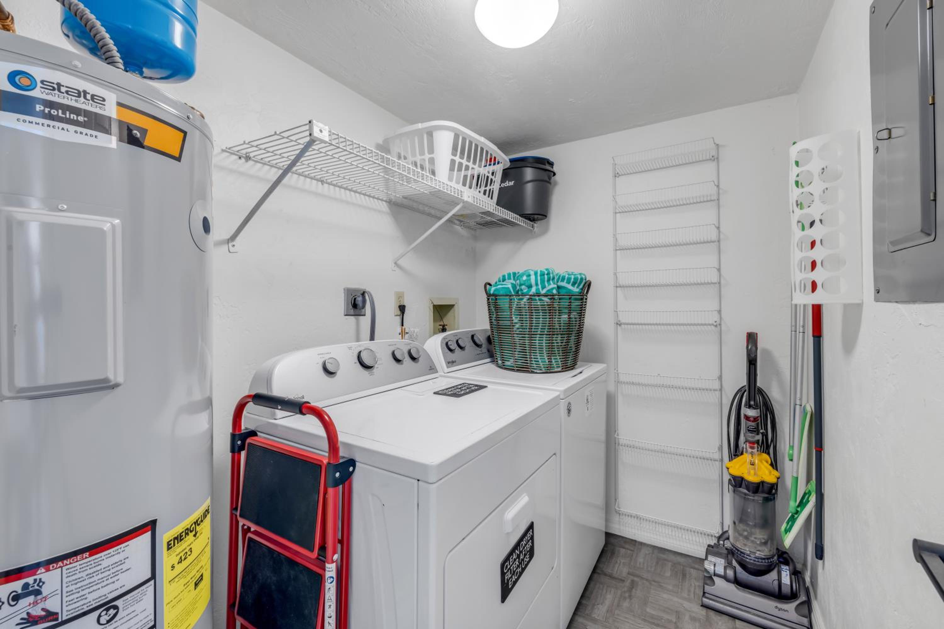 New Listing! Dog-friendly direct oceanfront with private balcony and heated rooftop pool