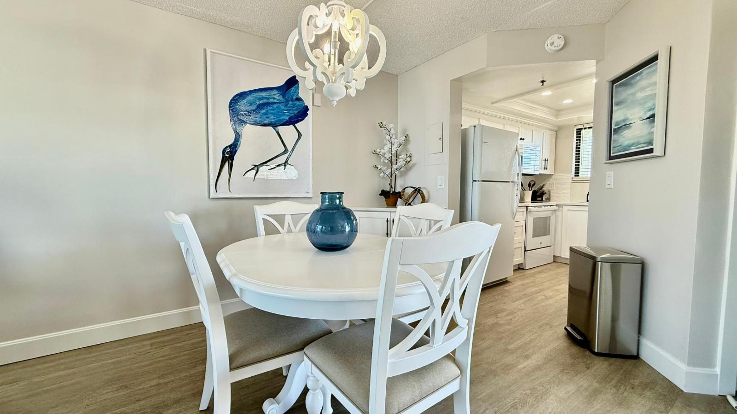 Top-floor ocean view condo with a private balcony and beachfront pool