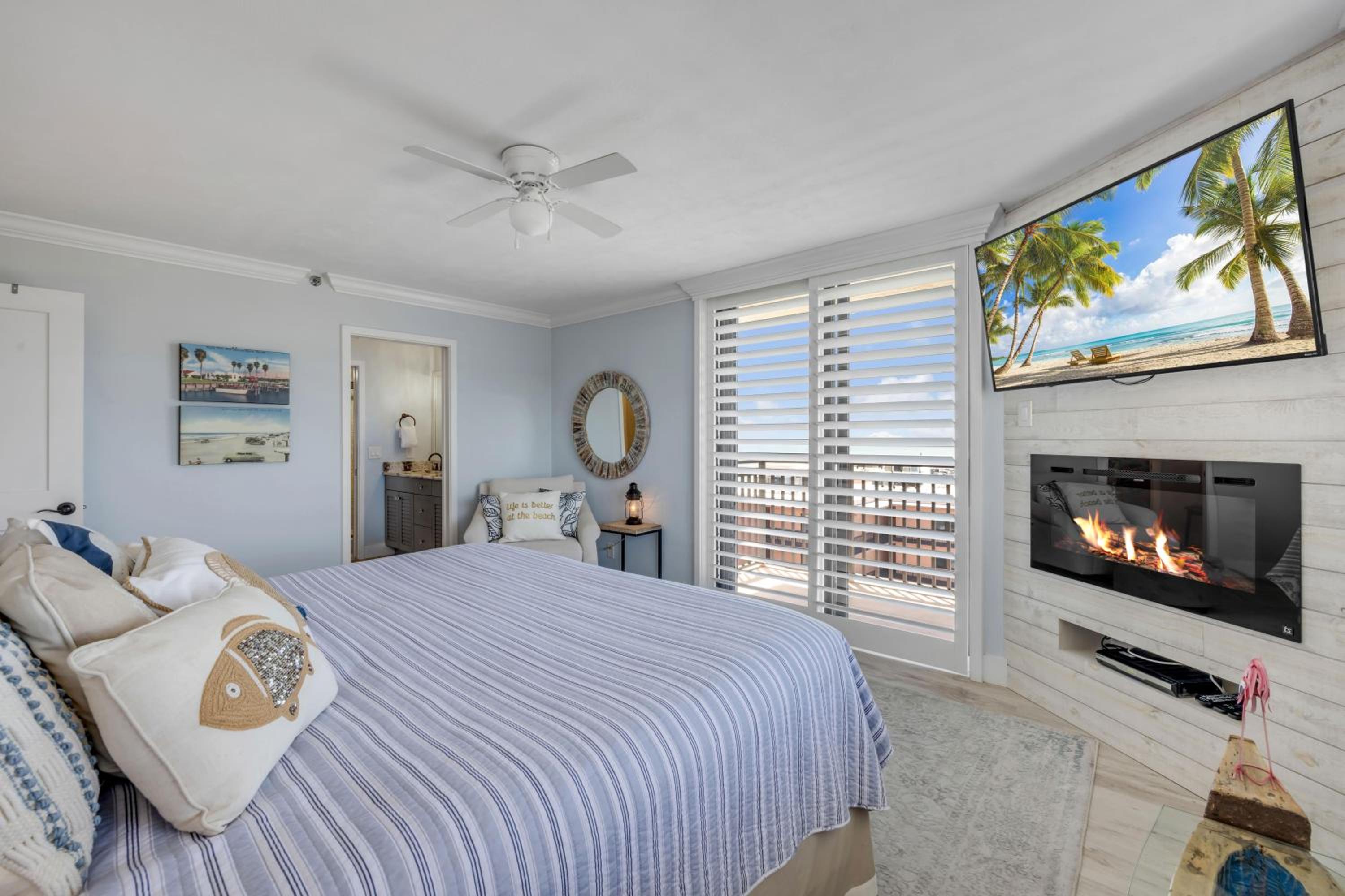 New dog-friendly Listing! Updated direct oceanfront with spacious balcony and heated pool