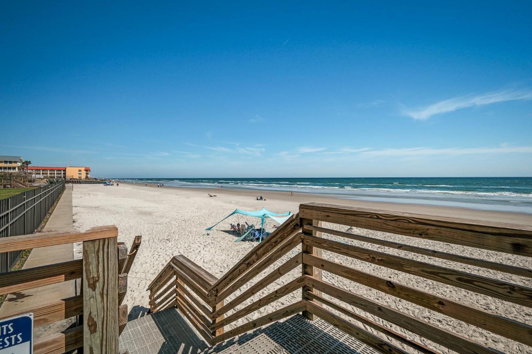 New dog-friendly Listing! Updated direct oceanfront with spacious balcony and heated pool