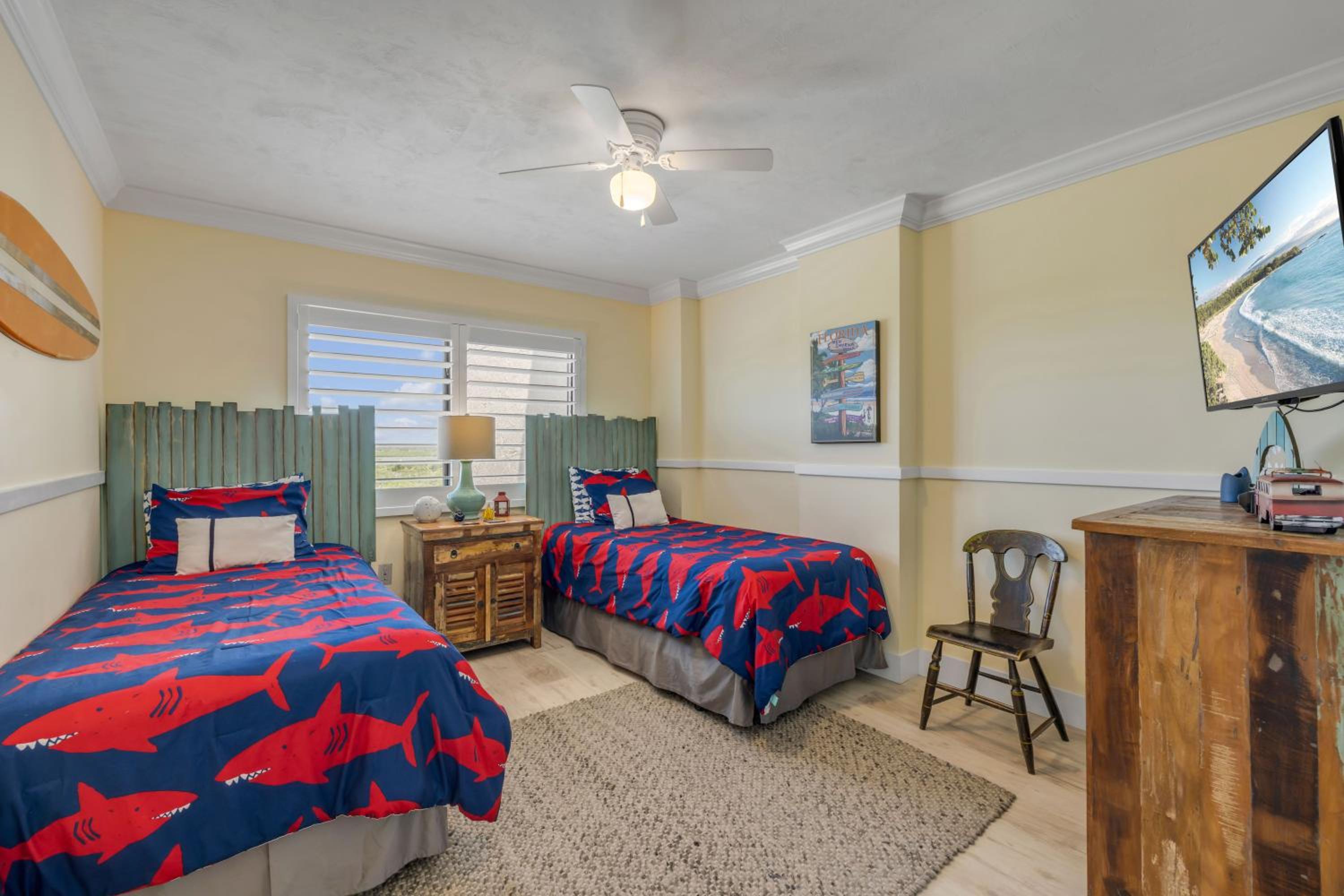 New dog-friendly Listing! Updated direct oceanfront with spacious balcony and heated pool
