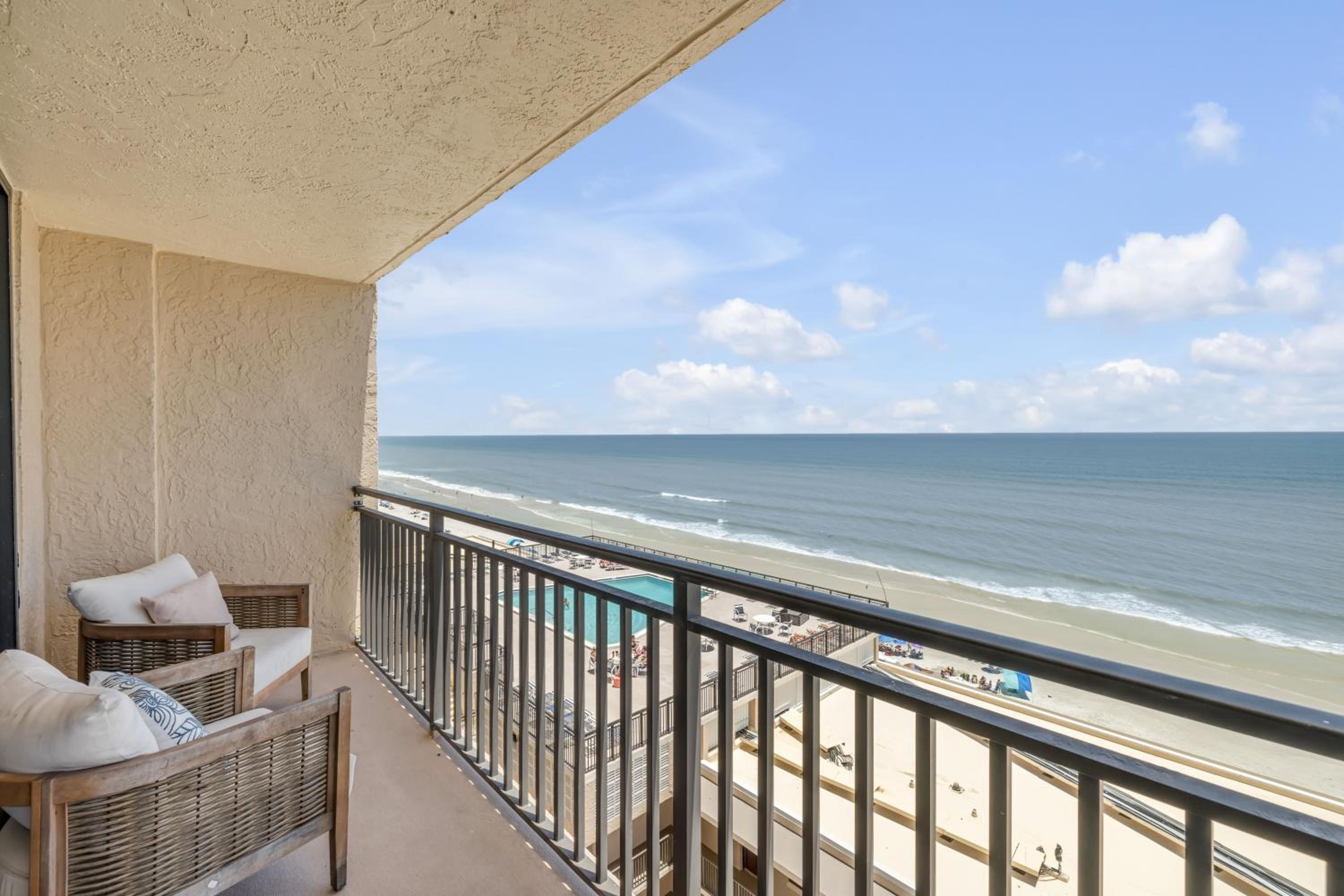 New dog-friendly Listing! Updated direct oceanfront with spacious balcony and heated pool