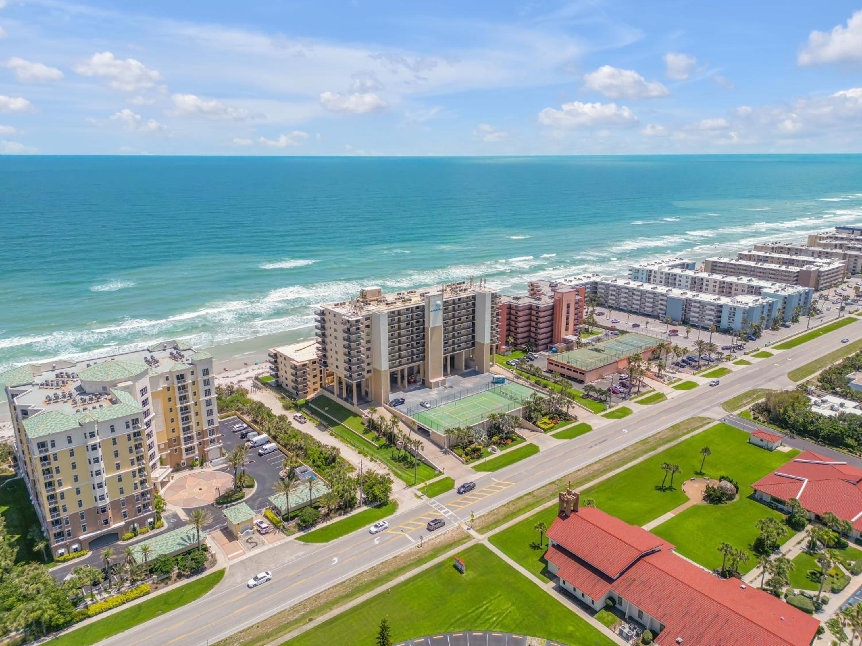 New dog-friendly Listing! Updated direct oceanfront with spacious balcony and heated pool