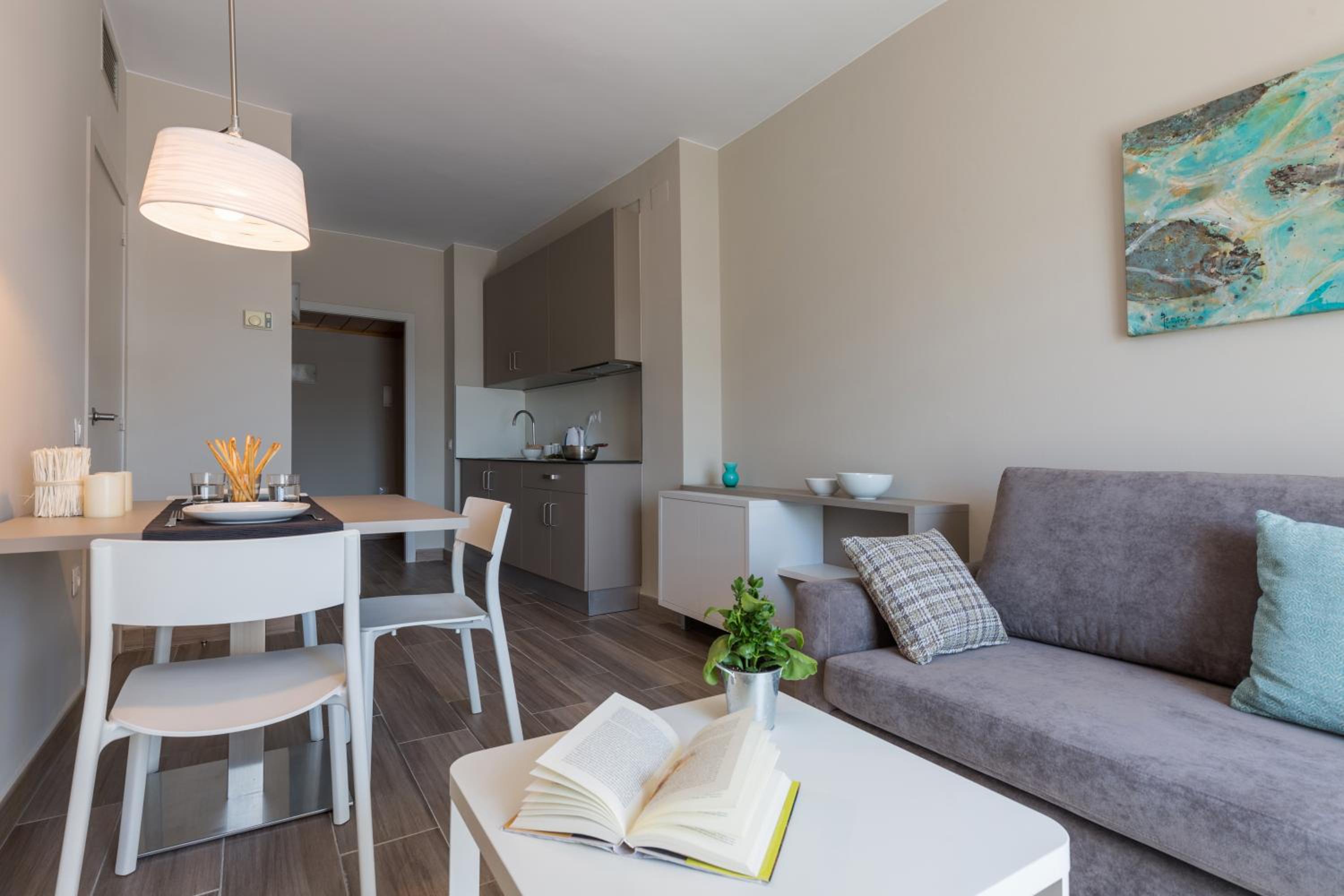 Flateli 430 BCN