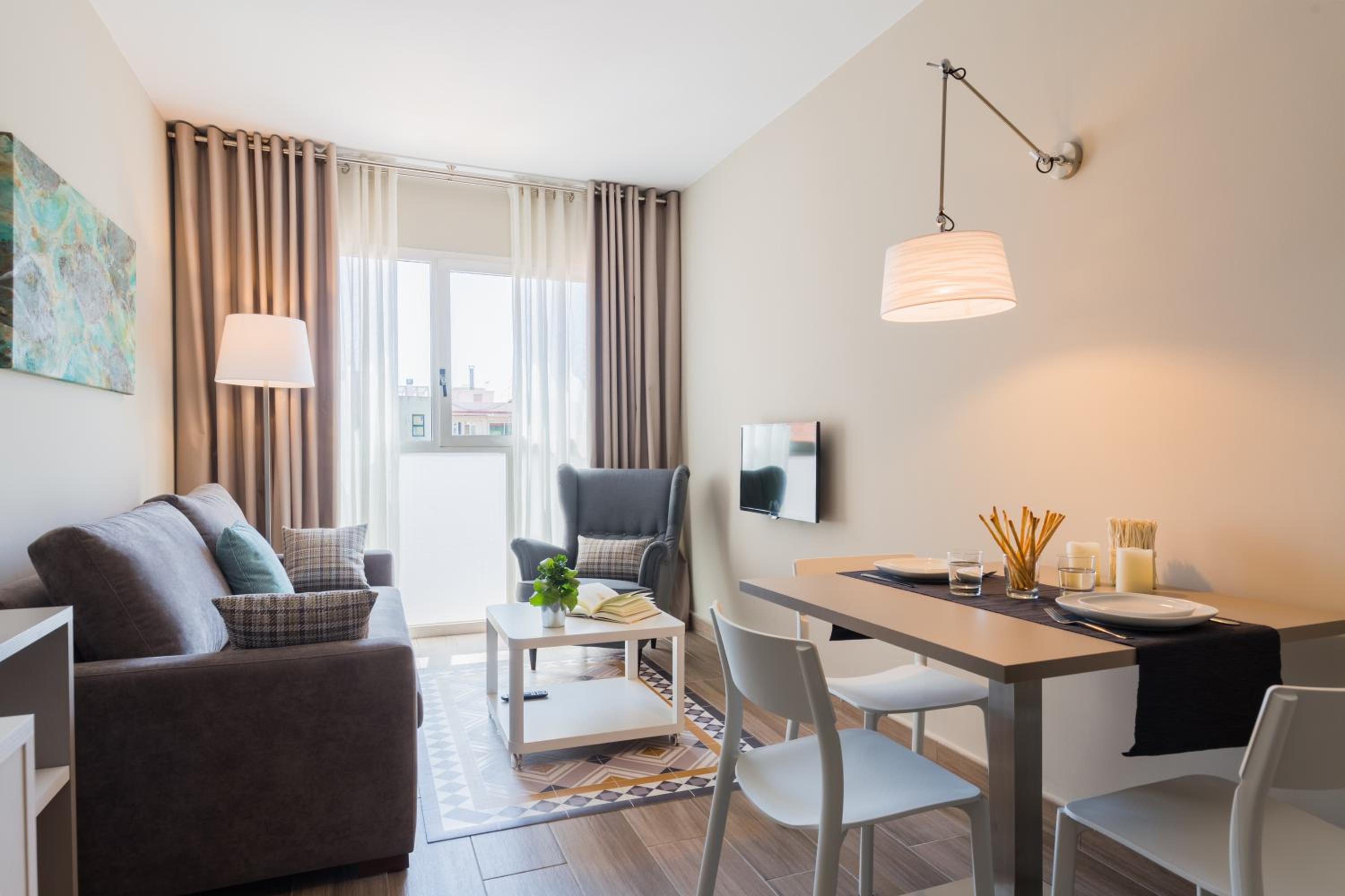 Flateli 430 BCN