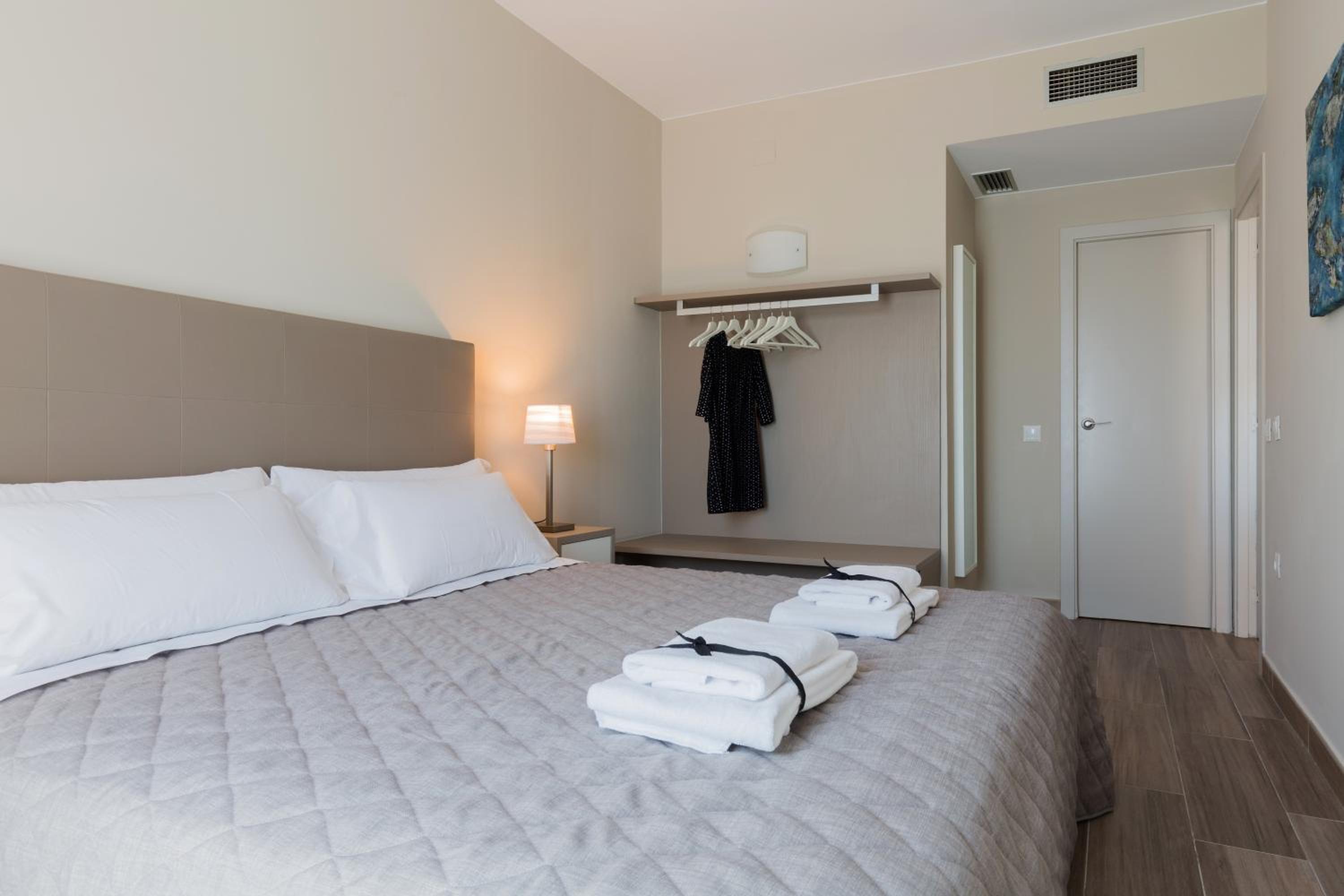 Flateli 430 BCN